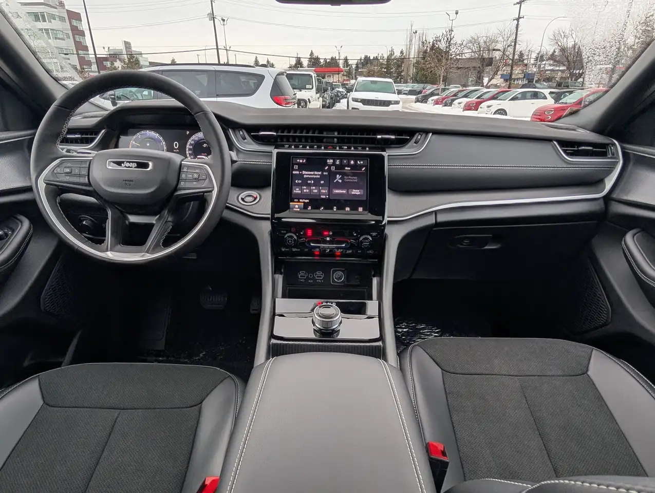 Jeep Grand Cherokee снимка Jeep Grand Cherokee