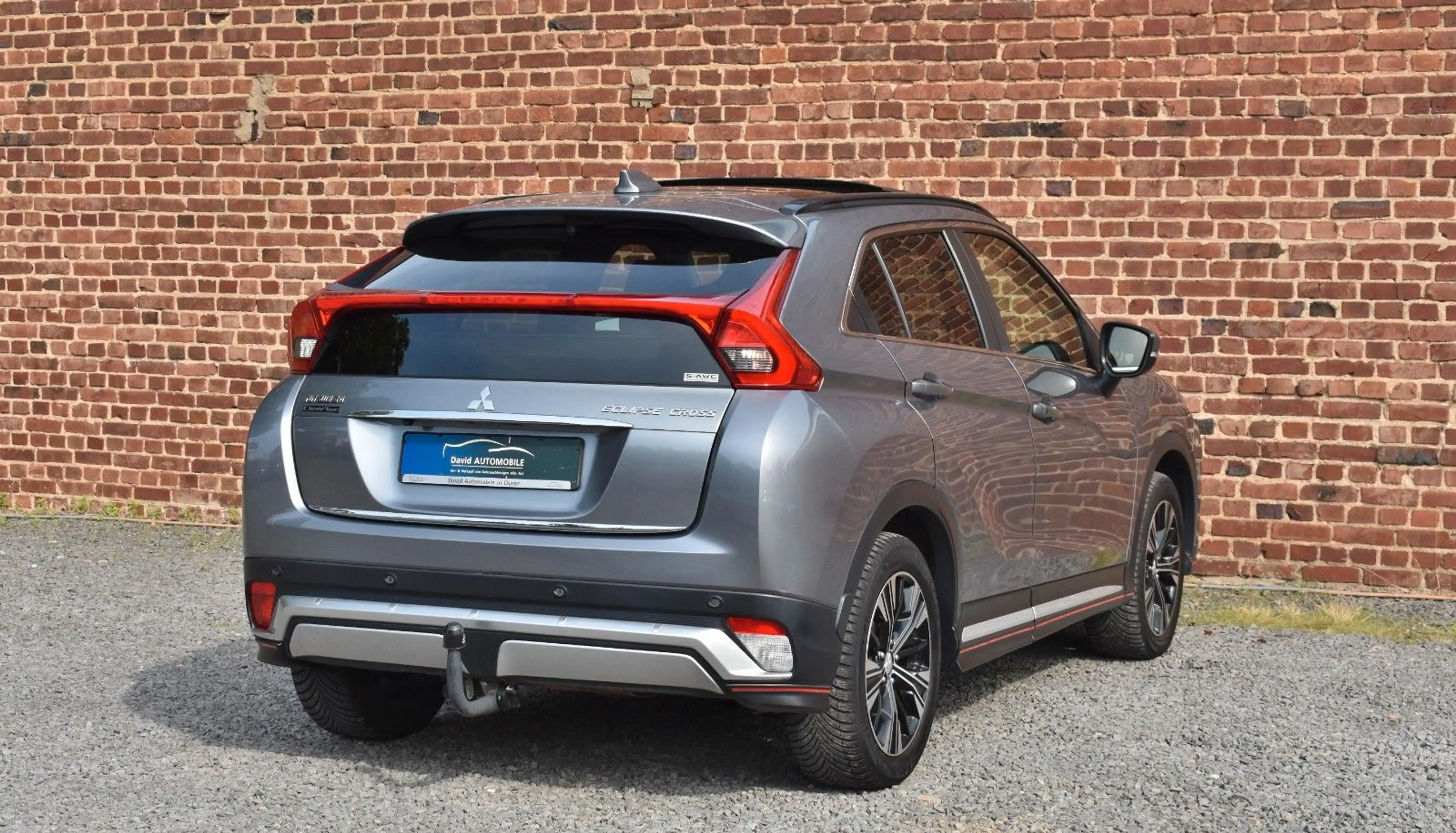 Mitsubishi Eclipse Cross TOP 4WD 360° LEDER LED PANO NAVI — photo 5