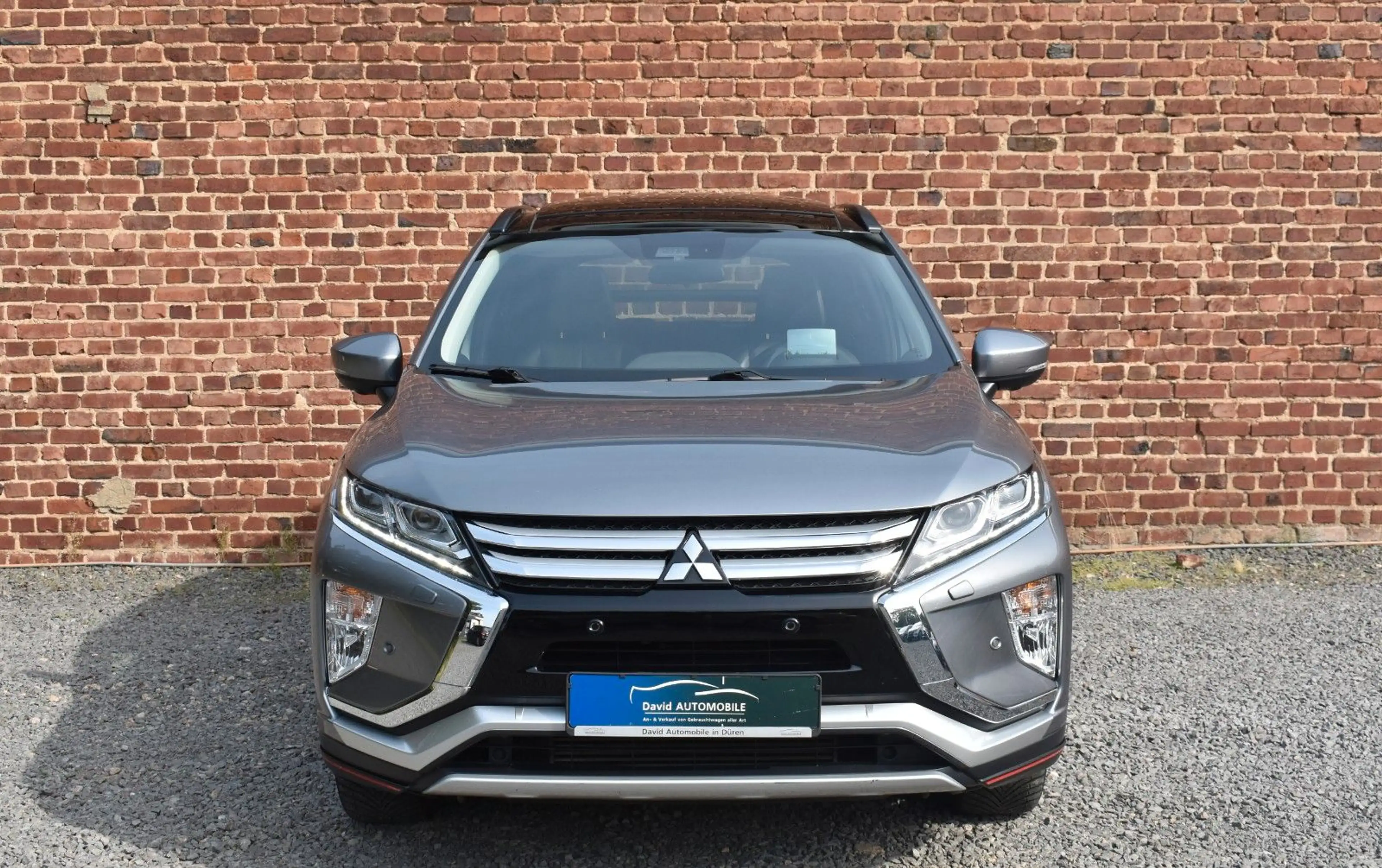 Mitsubishi Eclipse Cross TOP 4WD 360° LEDER LED PANO NAVI — photo 2