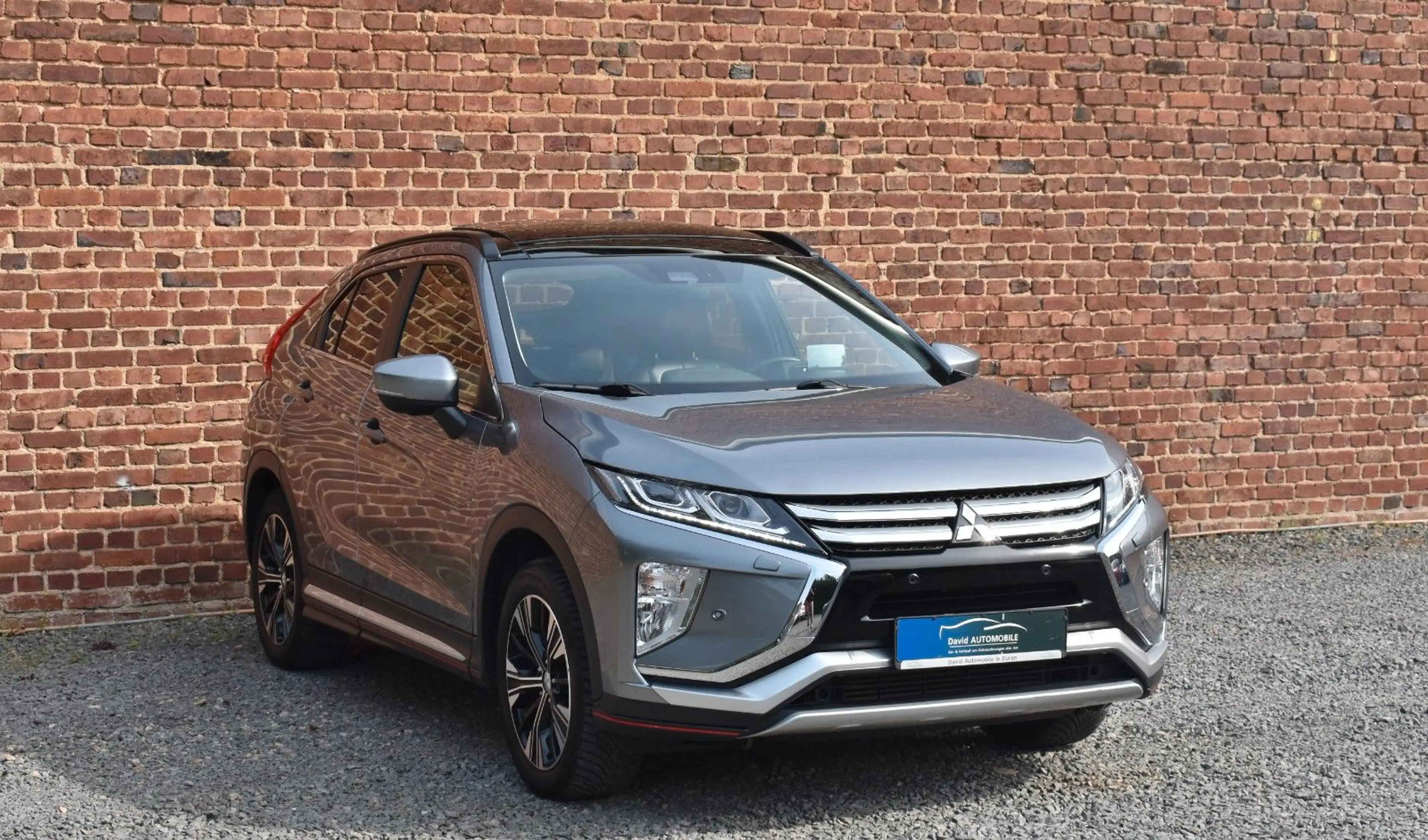Mitsubishi Eclipse Cross TOP 4WD 360° LEDER LED PANO NAVI — photo 3