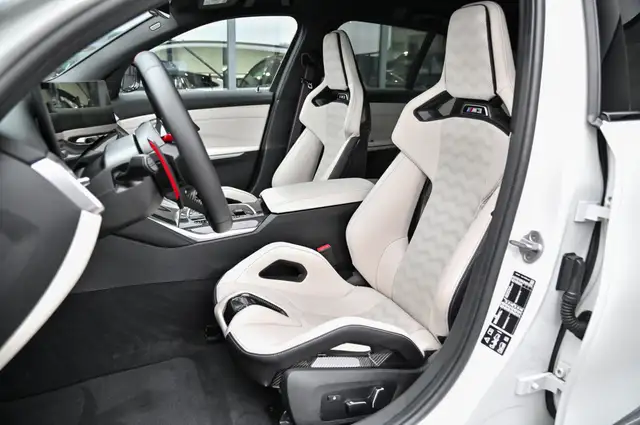 BMW M3 view 13