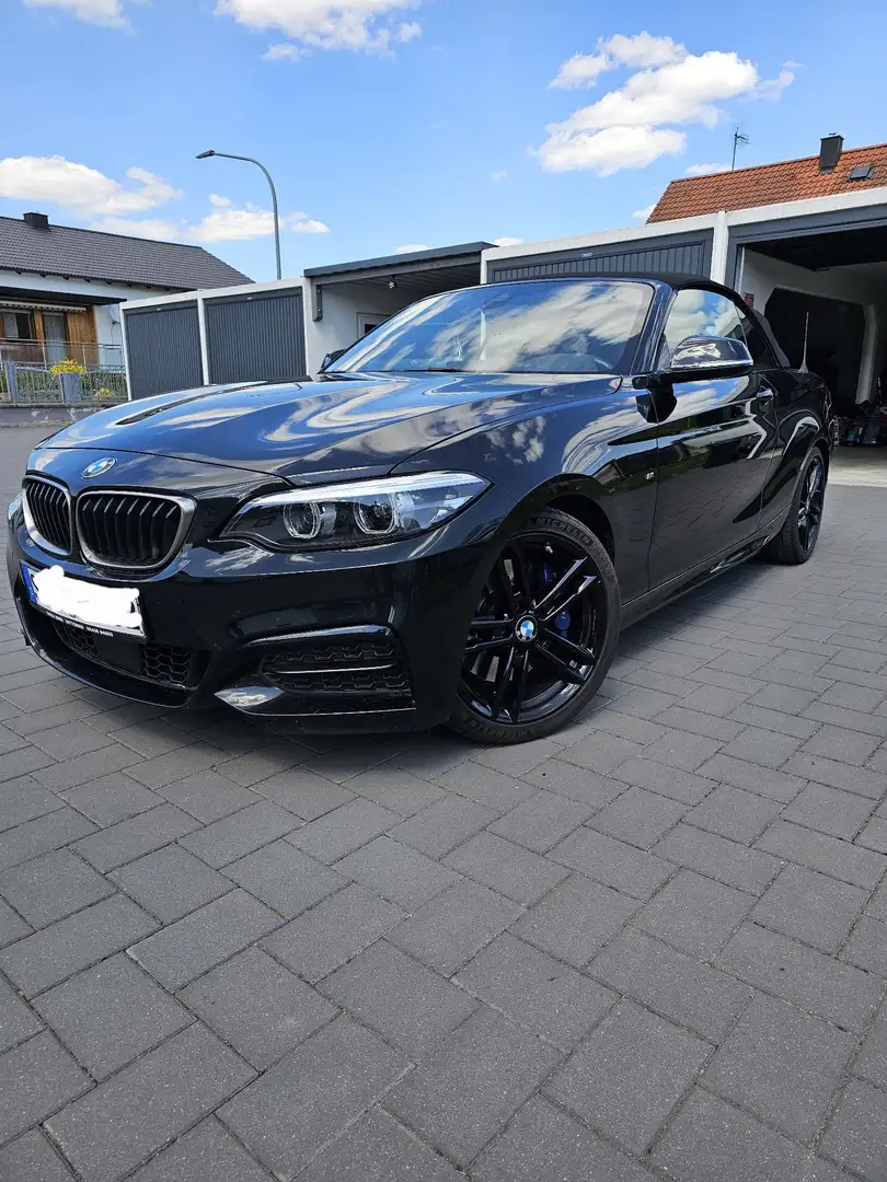 BMW 240 M240i xDrive Cabrio Aut. Schwarz - 1