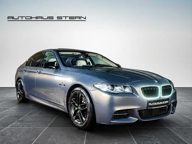 BMW M550 M550d*xDrive*Voll Ausgestattet*Fond TV*M Sport*