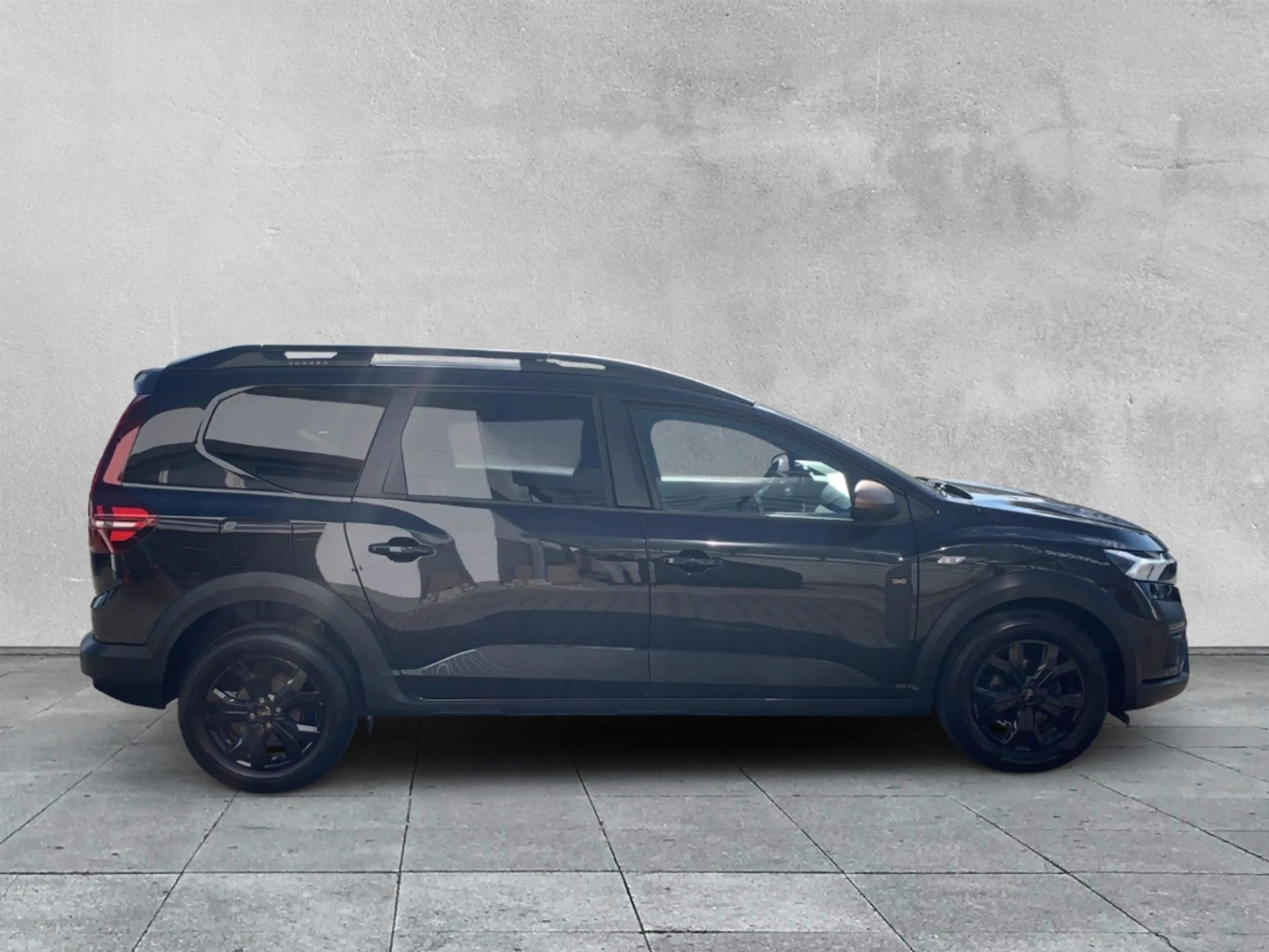 Dacia Jogger EXTREME+ TCE 110 Extreme+ FULLSERVICE+NAVI+DAB+NSW — photo 6