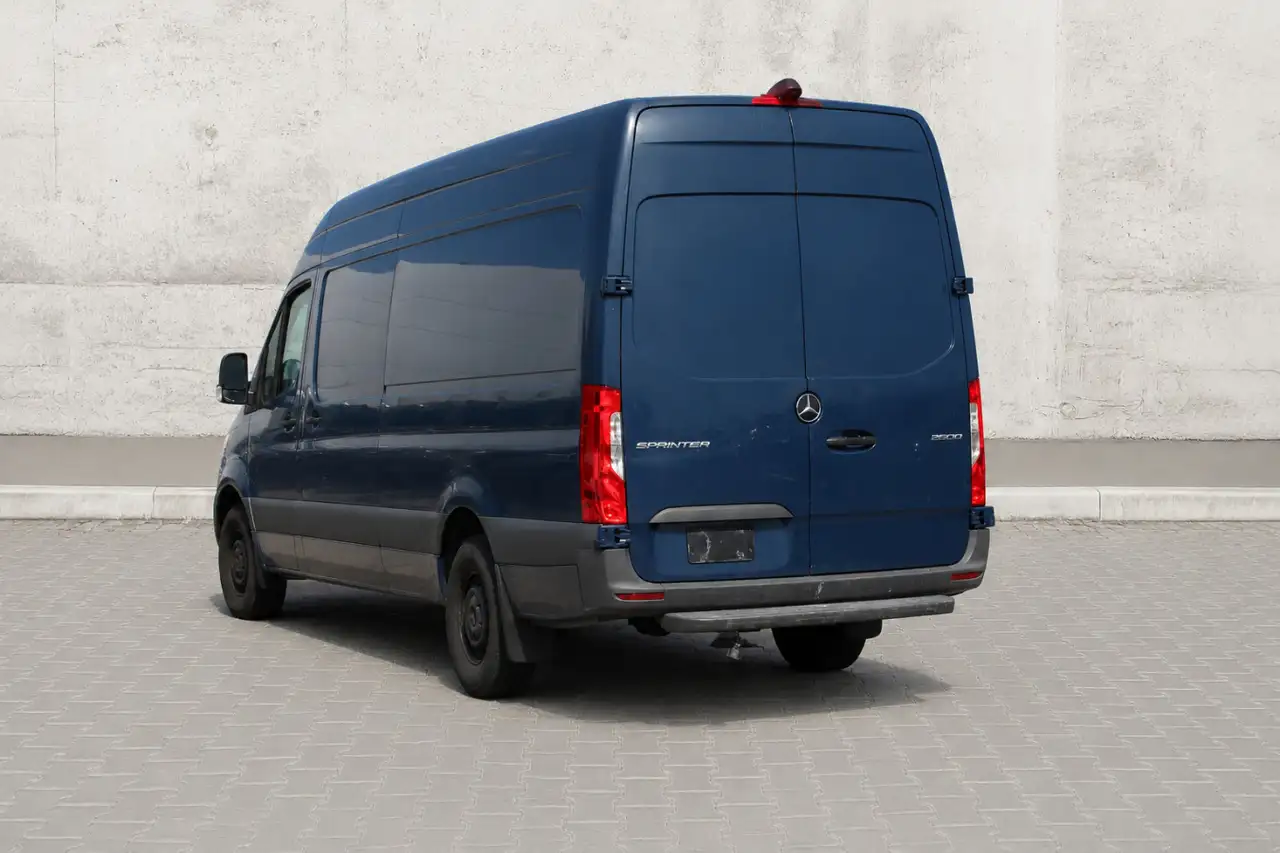 Mercedes-Benz Sprinter снимка Mercedes-Benz Sprinter