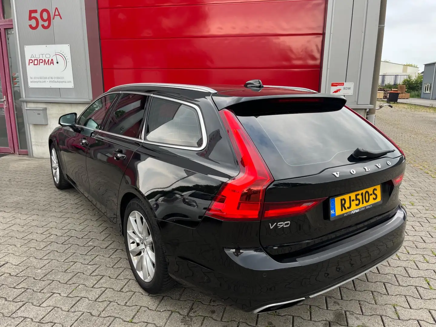 Volvo V90 2.0 T5 254pk 90th Anniversary Edition Automaat / W Zwart - 2