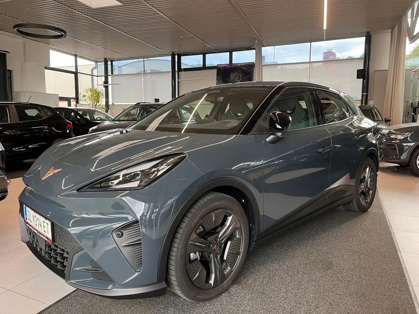 CUPRA Raval ENDURANCE 52/55 155kW/210 PS Blau - 1