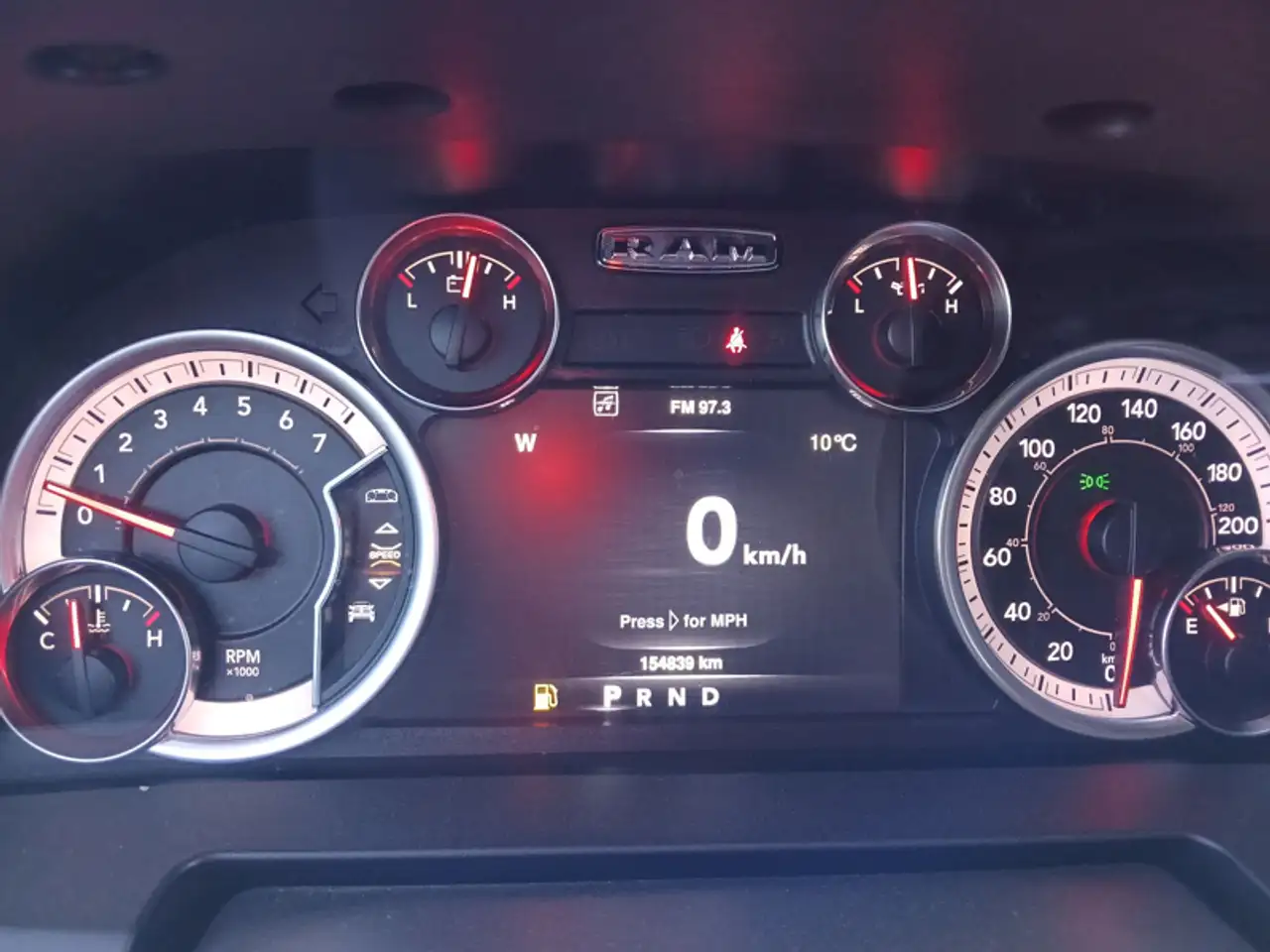 RAM 1500 снимка RAM 1500