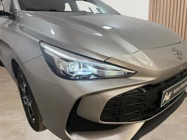MG MG3 view 4