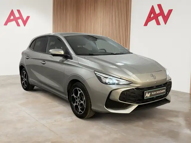 MG MG3 view 3