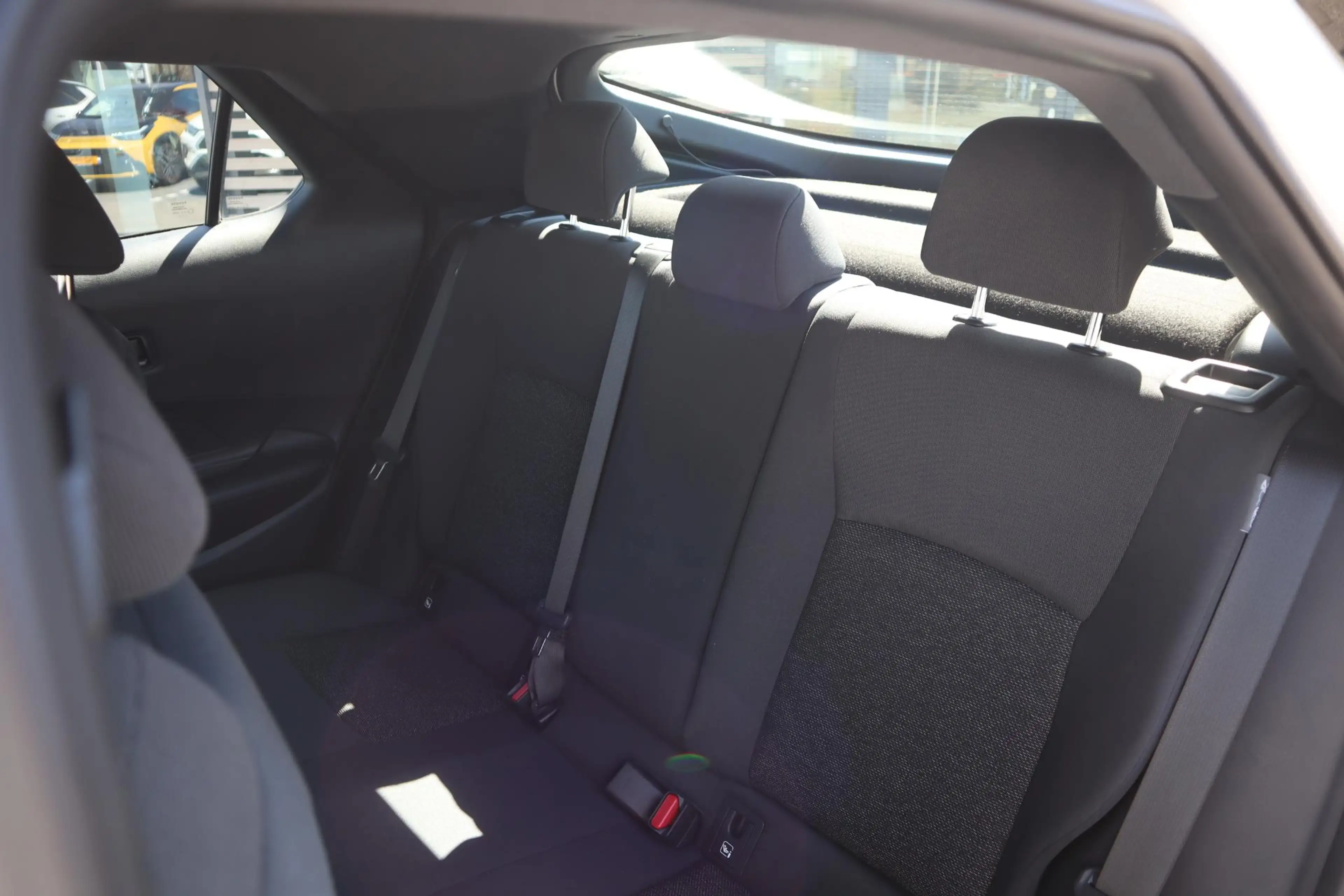 Toyota C-HR 1.8 HYBRID 140 1e EIGENAAR NL-AUTO — photo 14