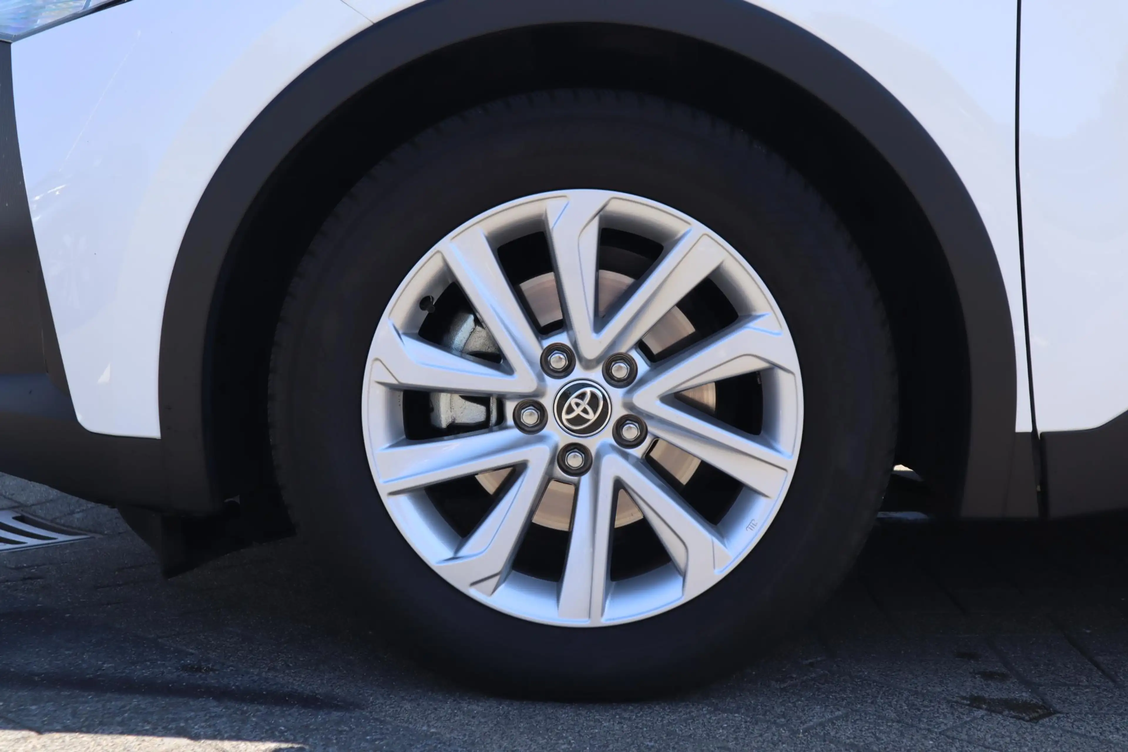 Toyota C-HR 1.8 HYBRID 140 1e EIGENAAR NL-AUTO — photo 12