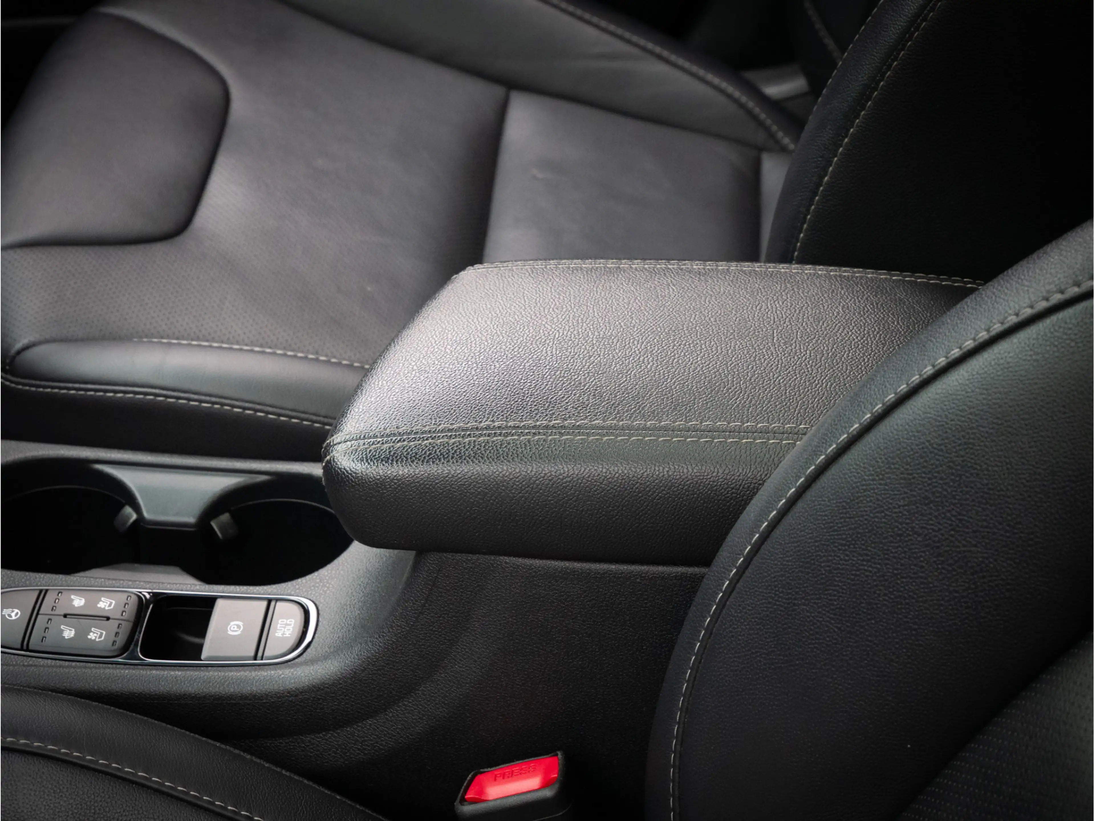 Kia Niro 1.6 GDi PHEV ExecutiveLine SOH 96% Trekhaak/ Leer/ — photo 38