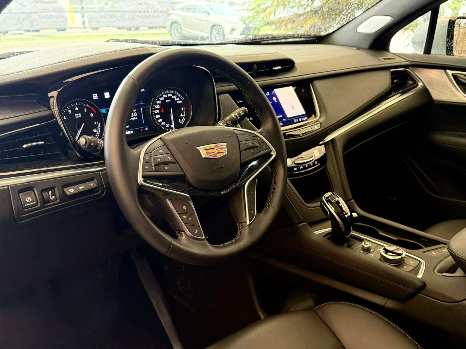 2025 Cadillac XT5 Premium Luxury — photo 1
