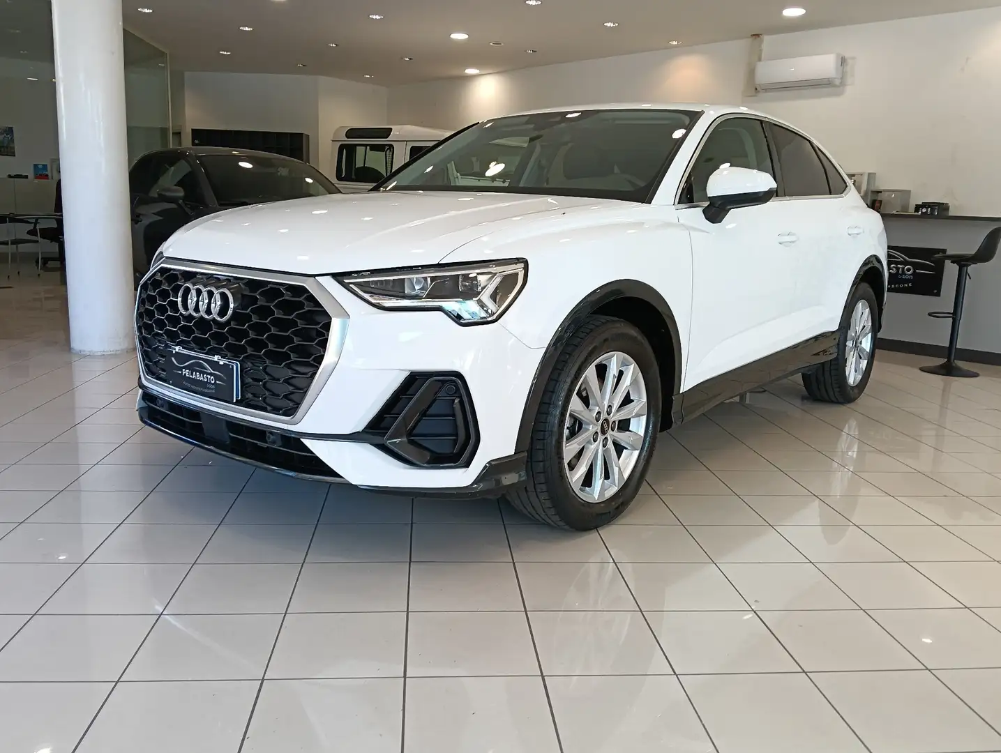 Audi Q3 Q3 I 2019 Sportback 2.0 tdi Business Plus s-tronic Bianco - 1