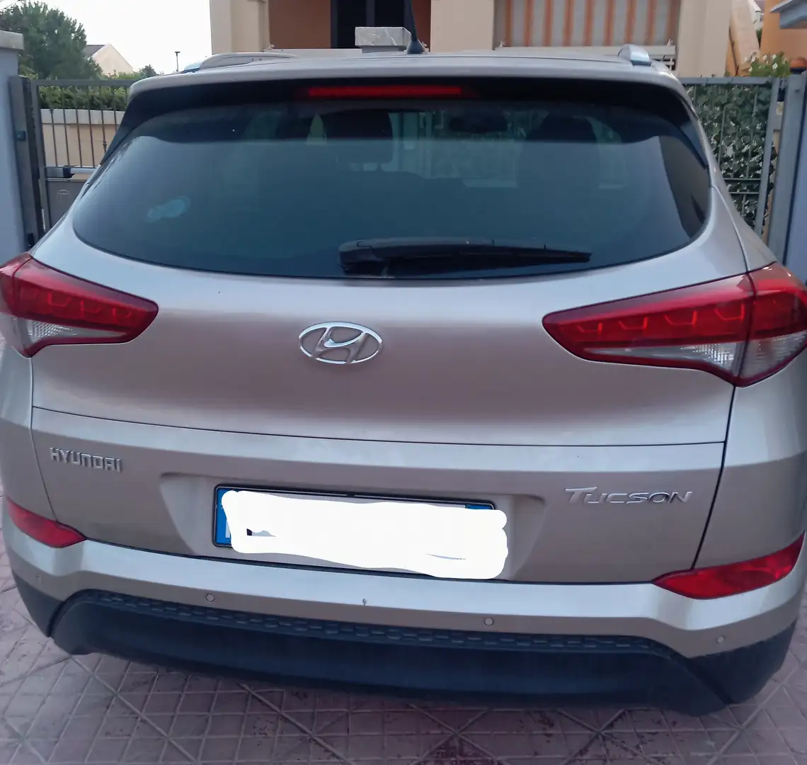 Hyundai TUCSON Tucson II 2015 1.7 crdi Comfort 2wd 115cv Beige - 1
