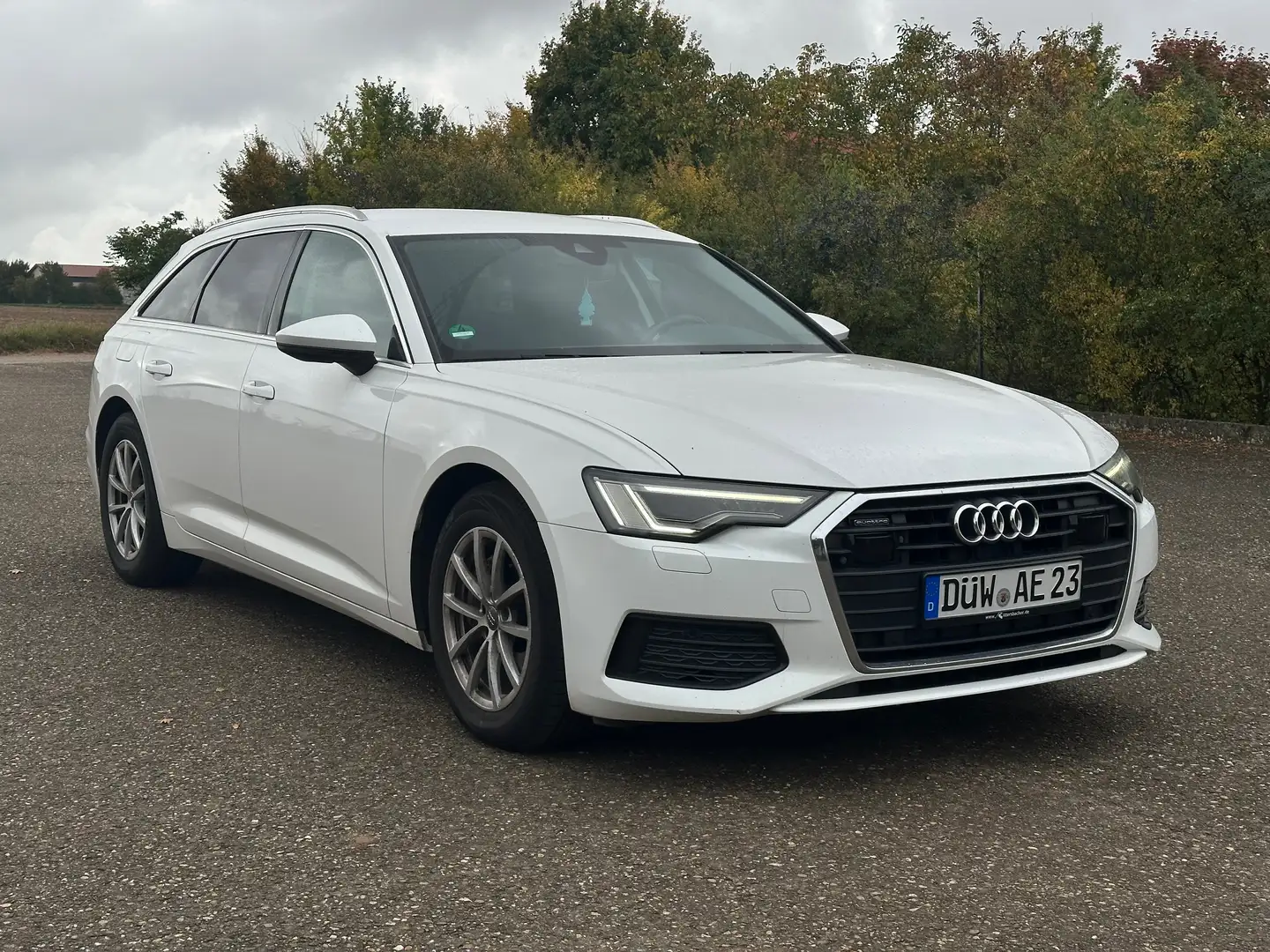 Audi A6 A6 Avant Diesel Avant 40 TDI quattro S tronic Weiß - 1