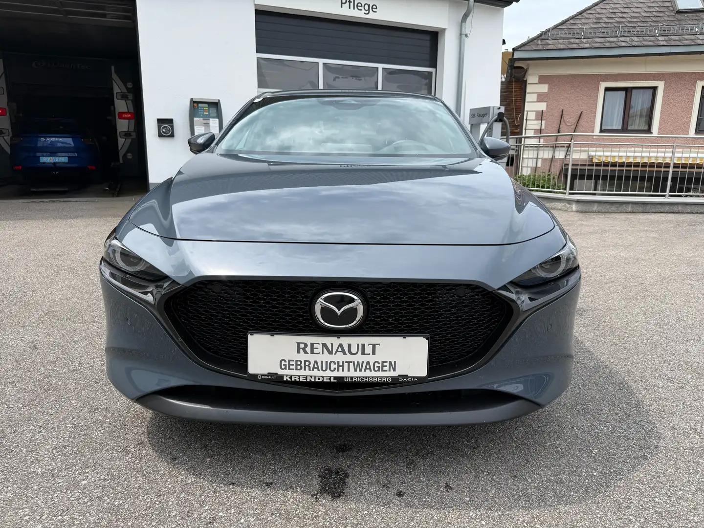 Mazda 3 e-Skyactiv-G140 Exclusive-Line Grau - 2