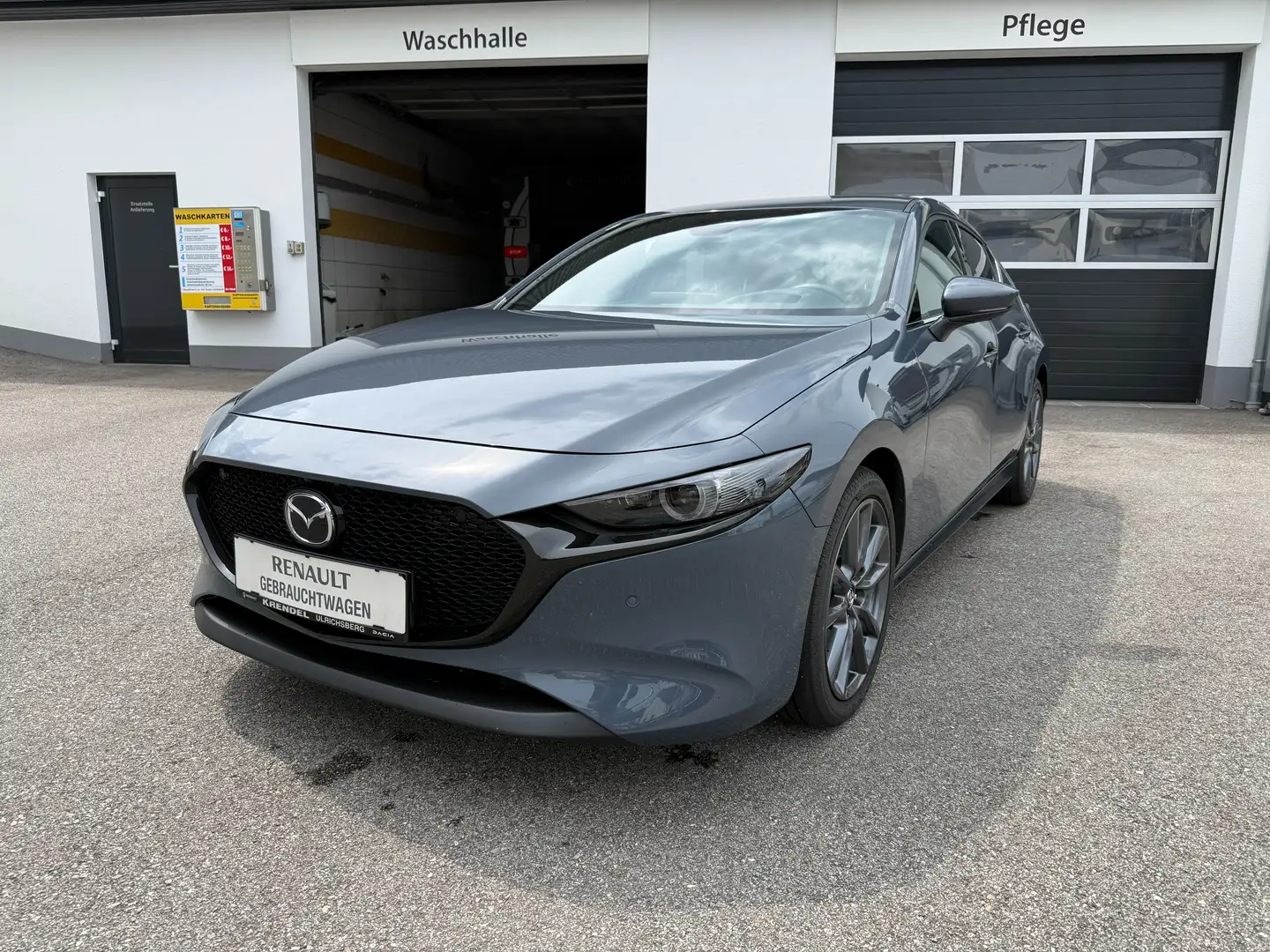 Mazda 3 e-Skyactiv-G140 Exclusive-Line Grau - 1