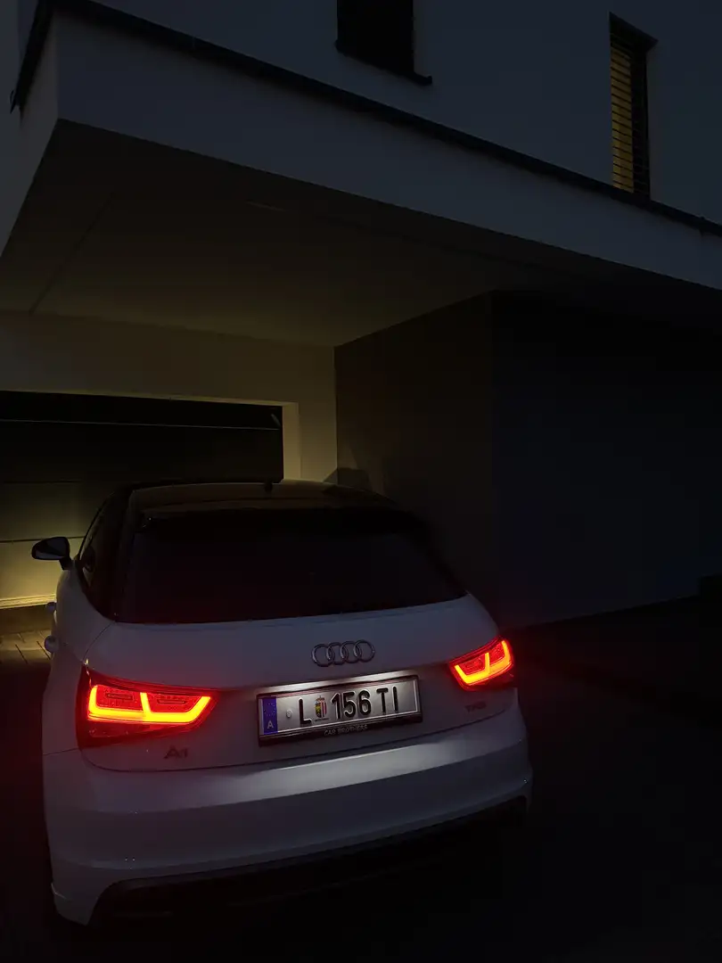 Audi A1 SB 1,2 TFSI Ambition Weiß - 1