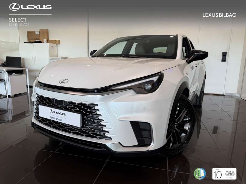 Lexus LBX Elegant - foto 1
