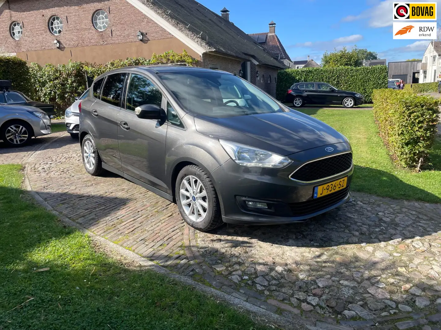 Ford C-Max 1.0 Titanium -Navi-Stoel/stuurverw-PDC- Grijs - 1
