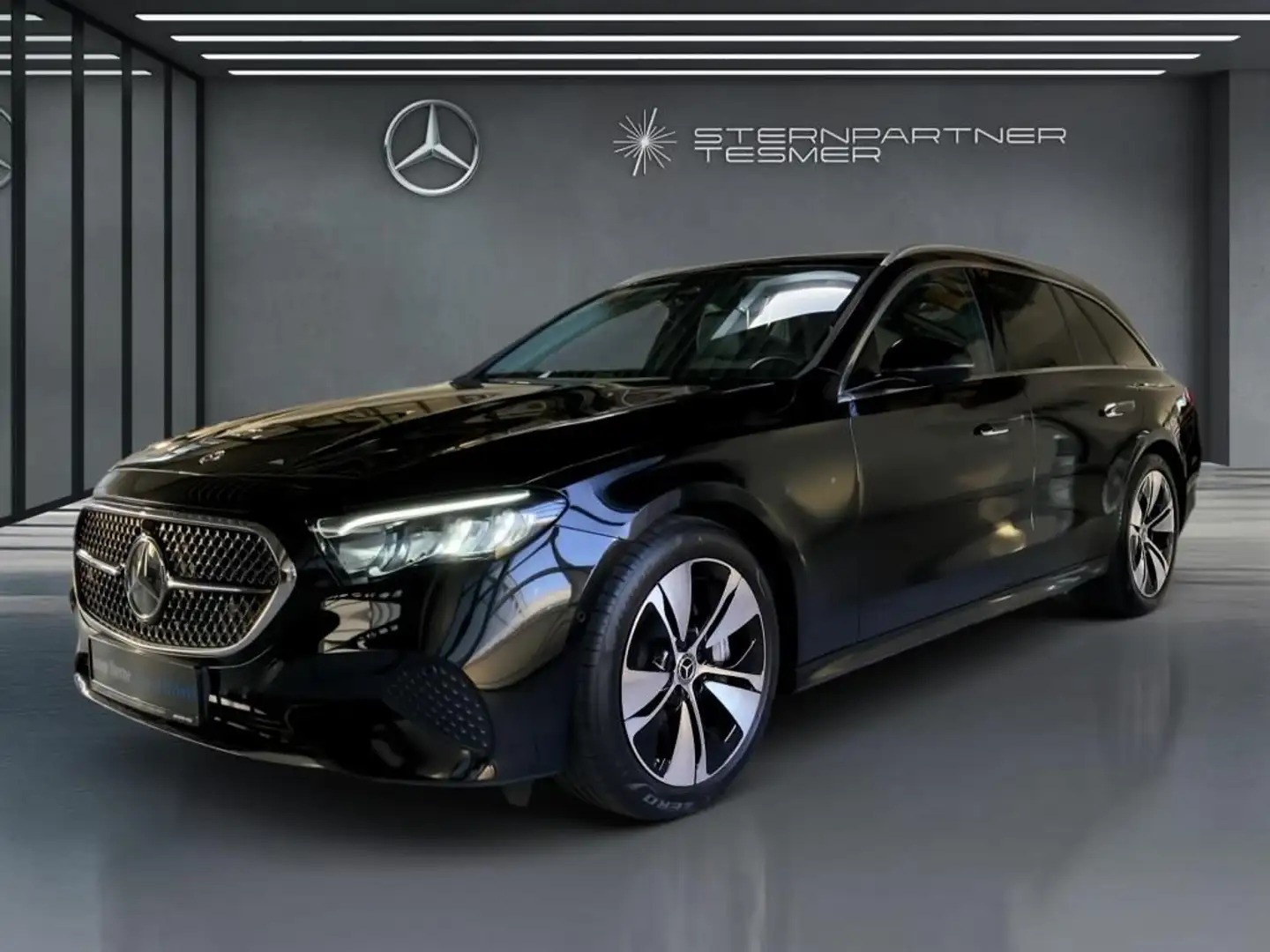 Mercedes-Benz E 300 de T Avantgarde+MBUX+Ambiente+CarPlay+AHK Schwarz - 1