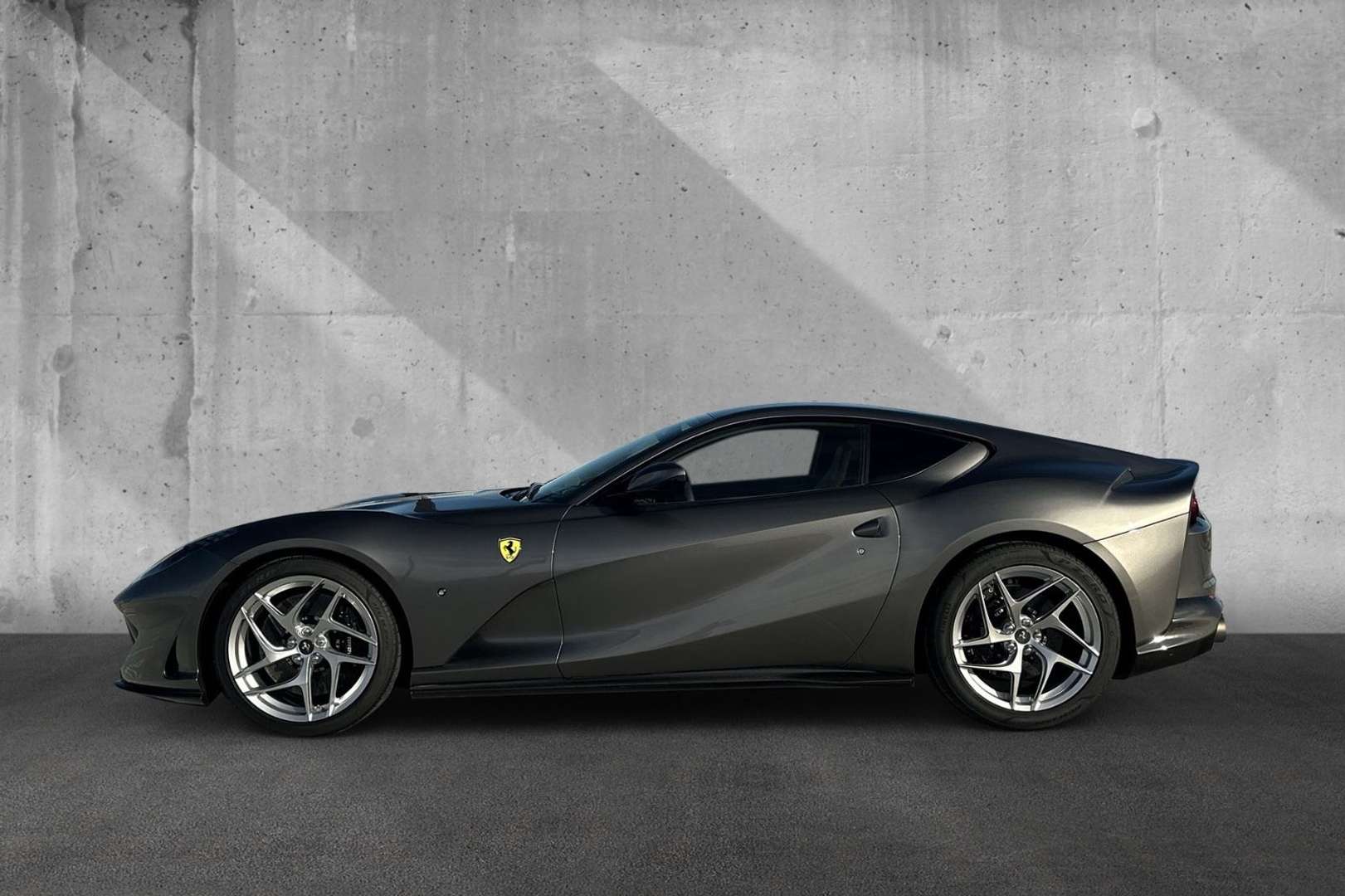 Ferrari 812 Superfast - - Joinsteer - #1