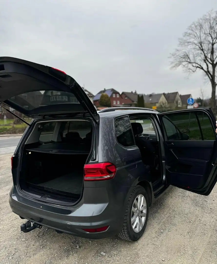 Volkswagen Touran 1.6 TDI SCR (BlueMotion Technology) Comfortline - 2