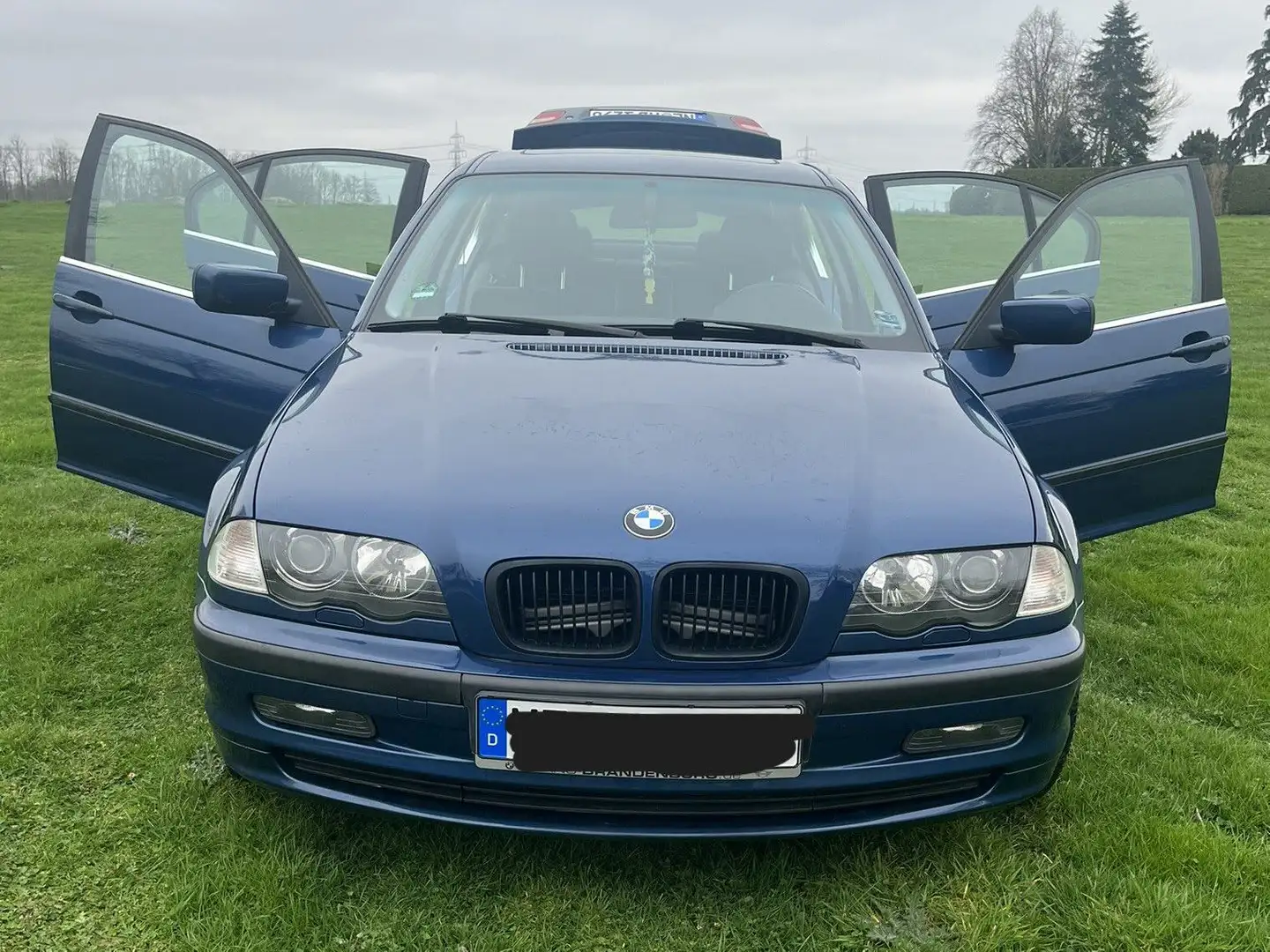BMW 325 325i Blau - 2