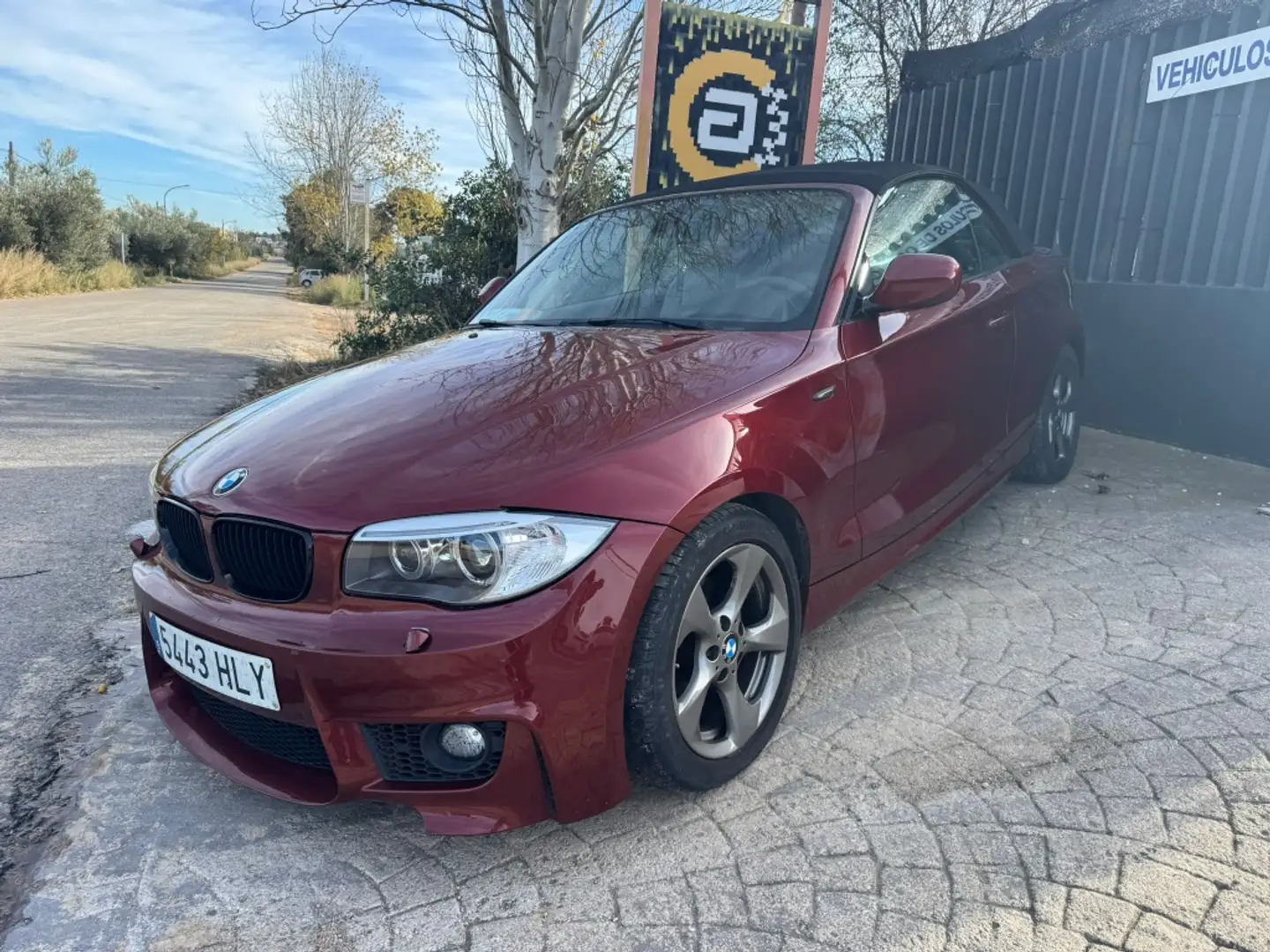 BMW 118 118d Cabrio Rot - 1