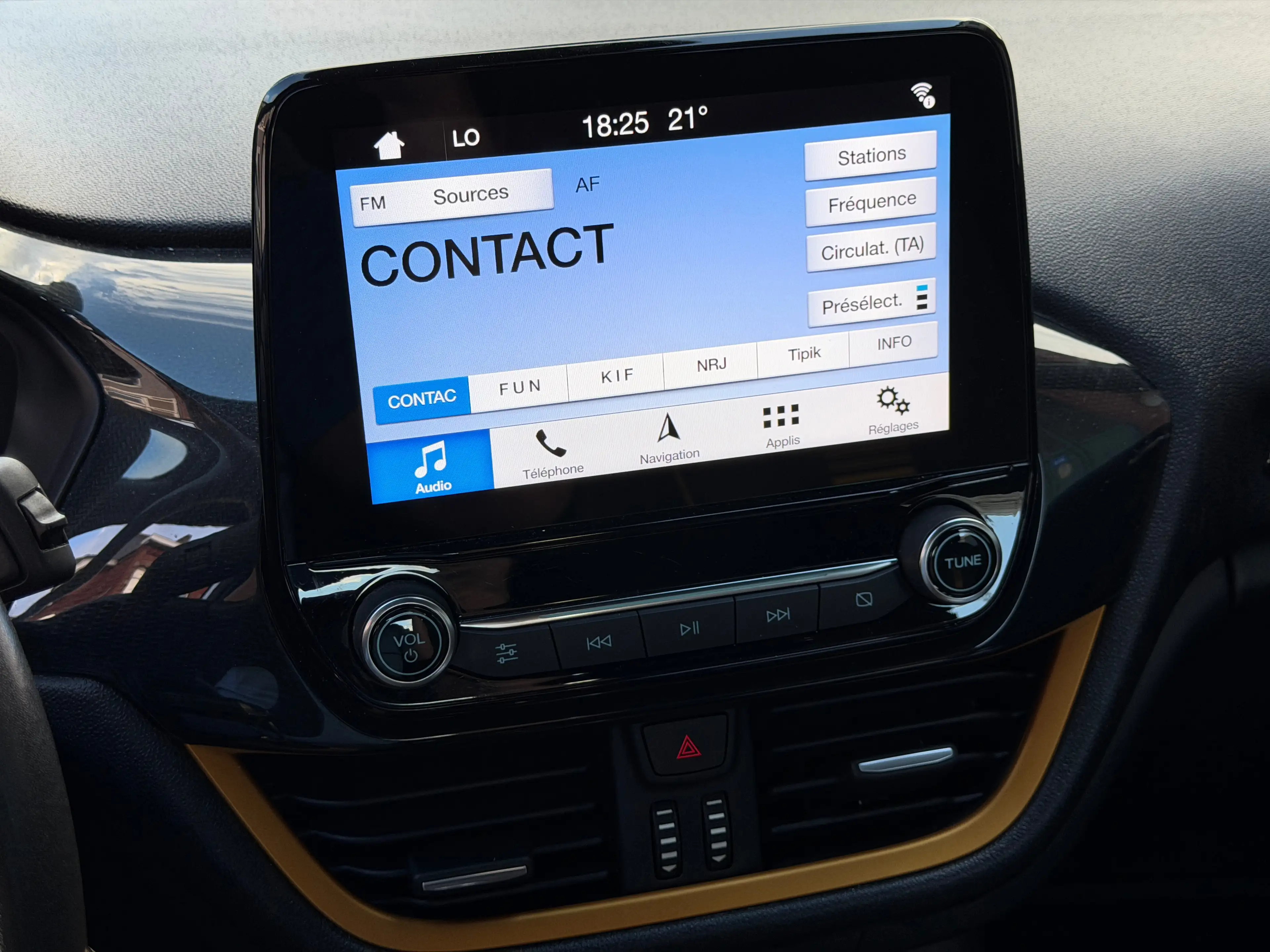 Ford Fiesta Active ( 1.0 Ecoboost ) 85Ch ( 102.920Km ) Légèrement grêler !!! — photo 11