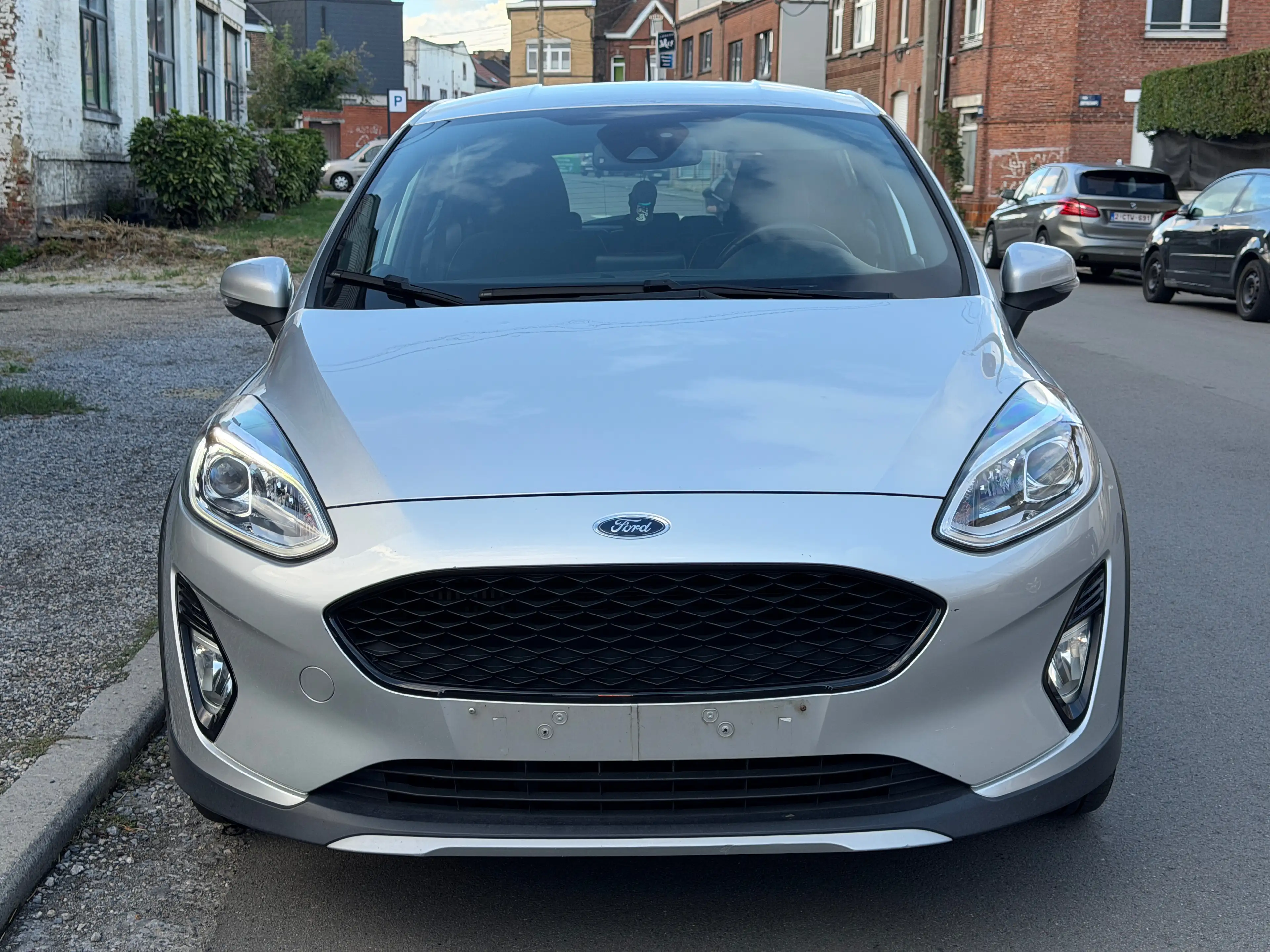 Ford Fiesta Active ( 1.0 Ecoboost ) 85Ch ( 102.920Km ) Légèrement grêler !!! — photo 2