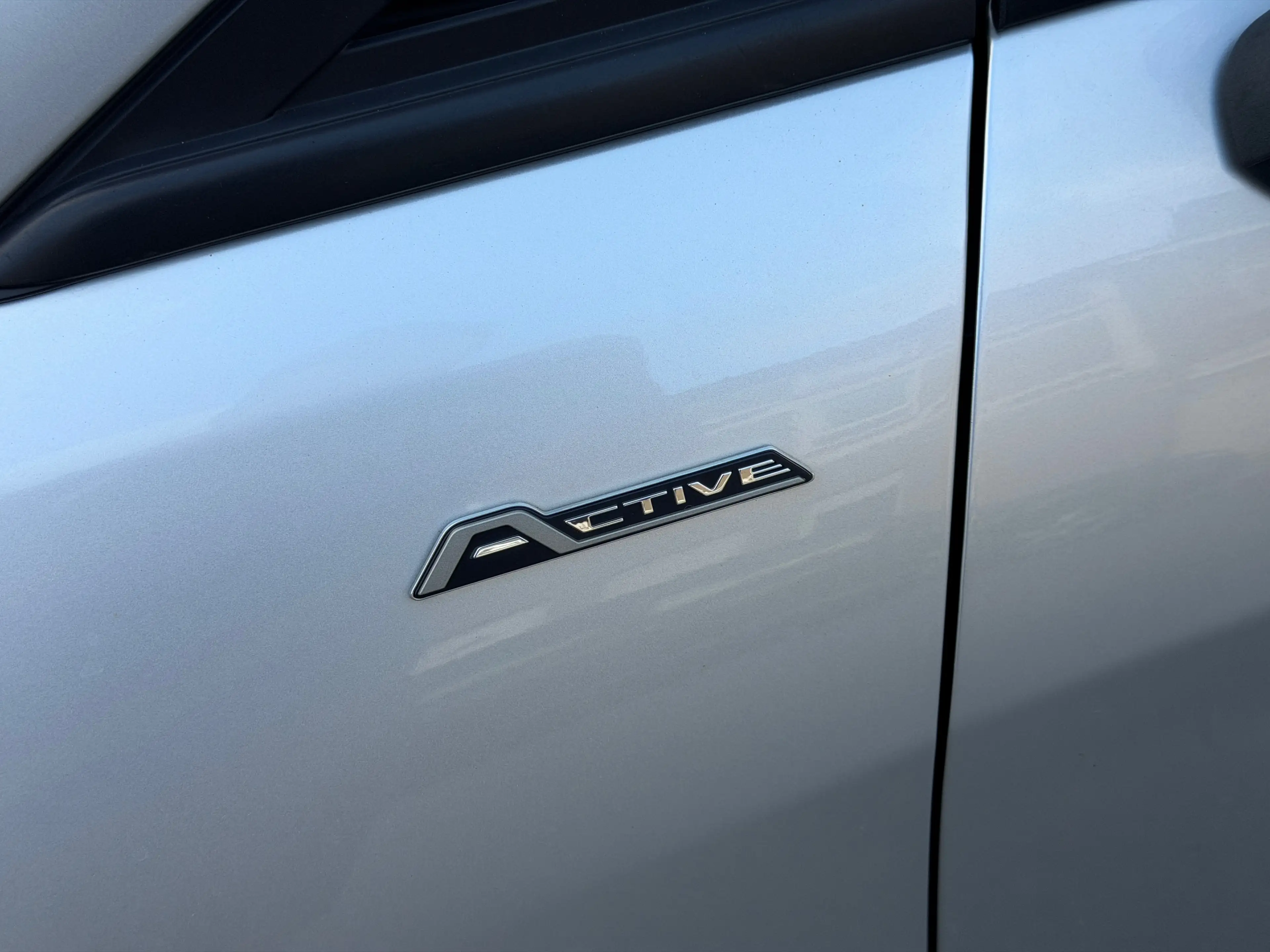 Ford Fiesta Active ( 1.0 Ecoboost ) 85Ch ( 102.920Km ) Légèrement grêler !!! — photo 7