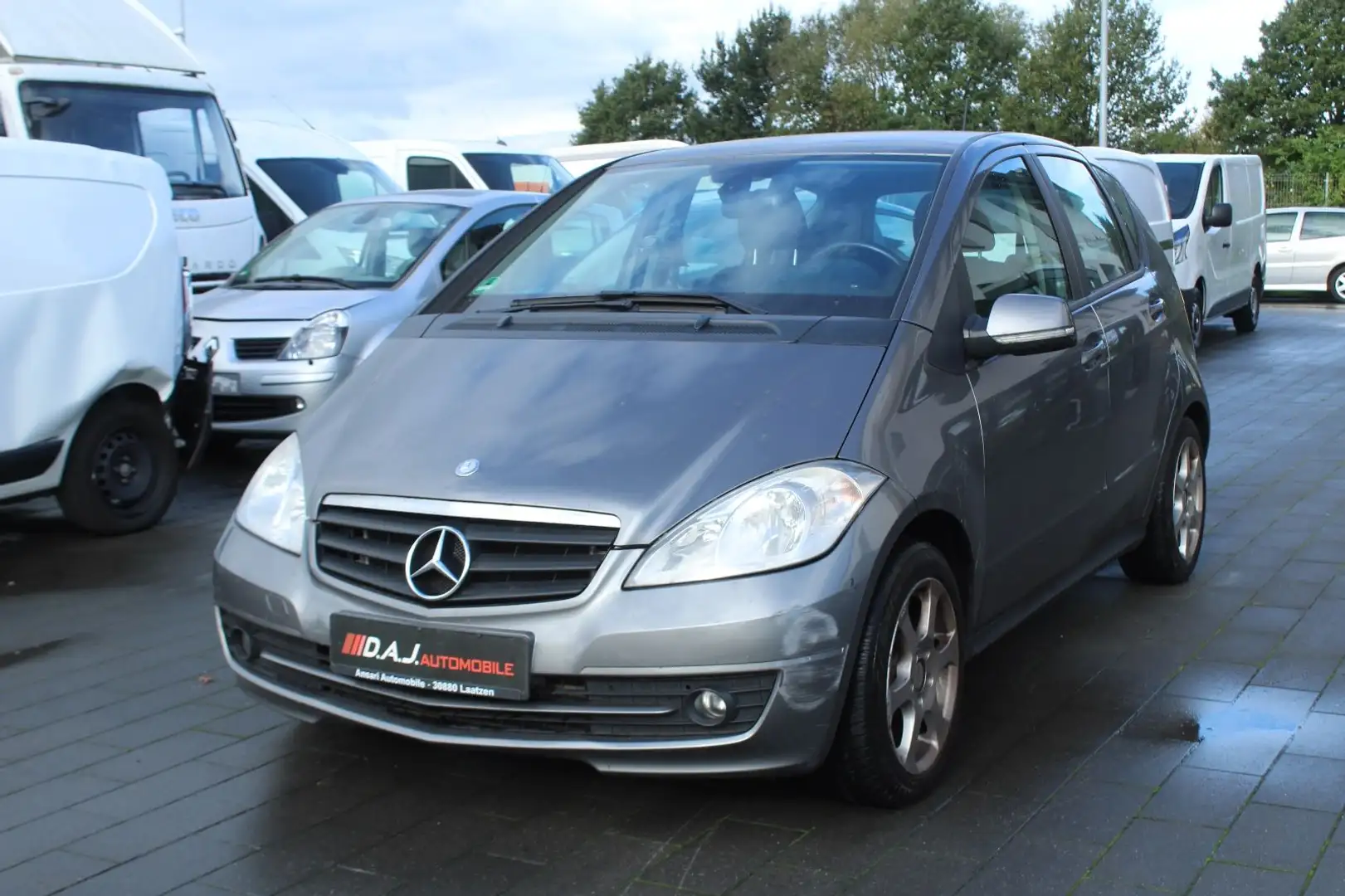Mercedes-Benz A 180 CDI Classic 5-türer Klima Bluetooth Alu Gris - 1