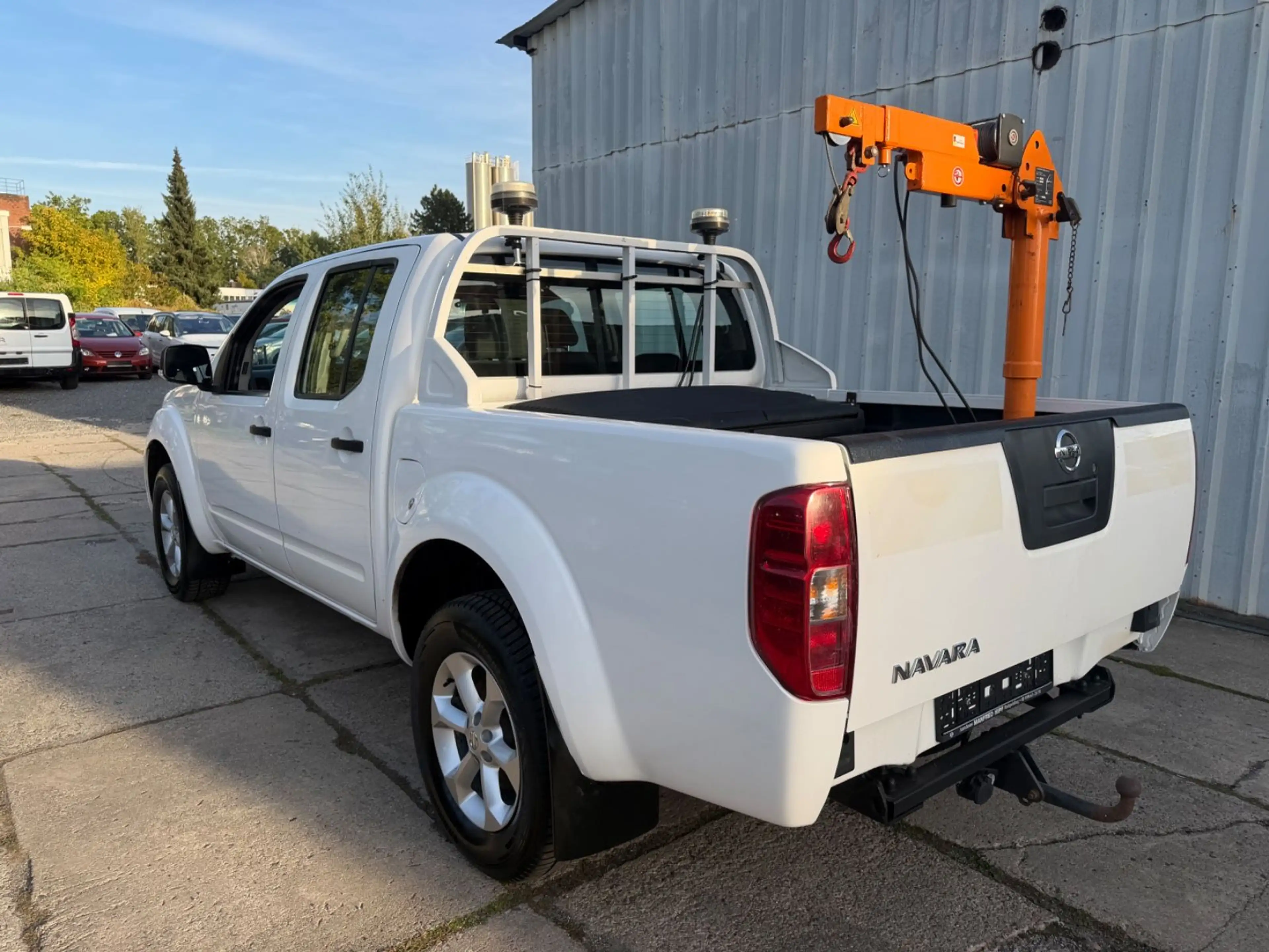 Nissan Navara Pickup Double Cab*4X4*1.BESITZ*KRAN — photo 9