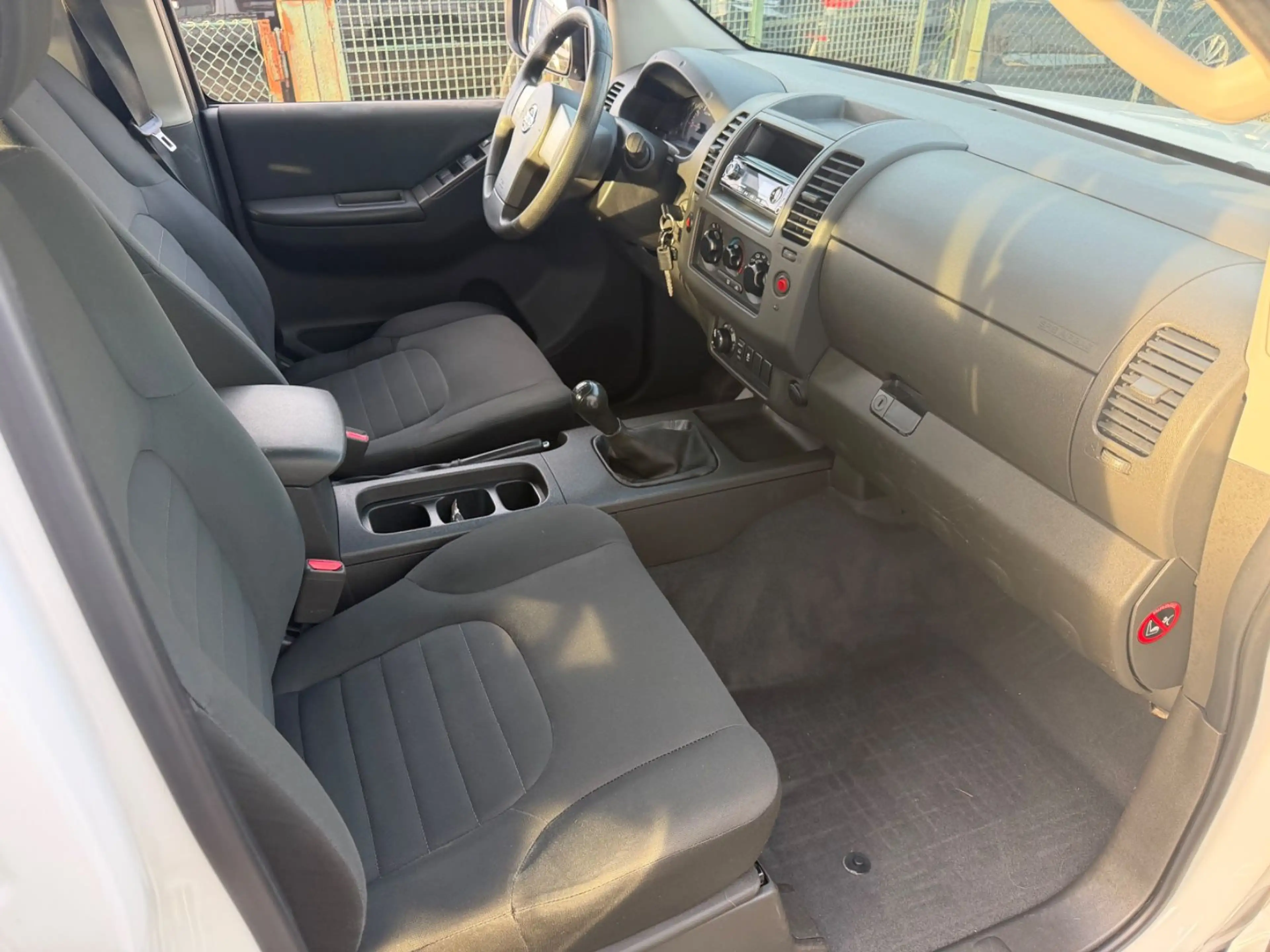 Nissan Navara Pickup Double Cab*4X4*1.BESITZ*KRAN — photo 15