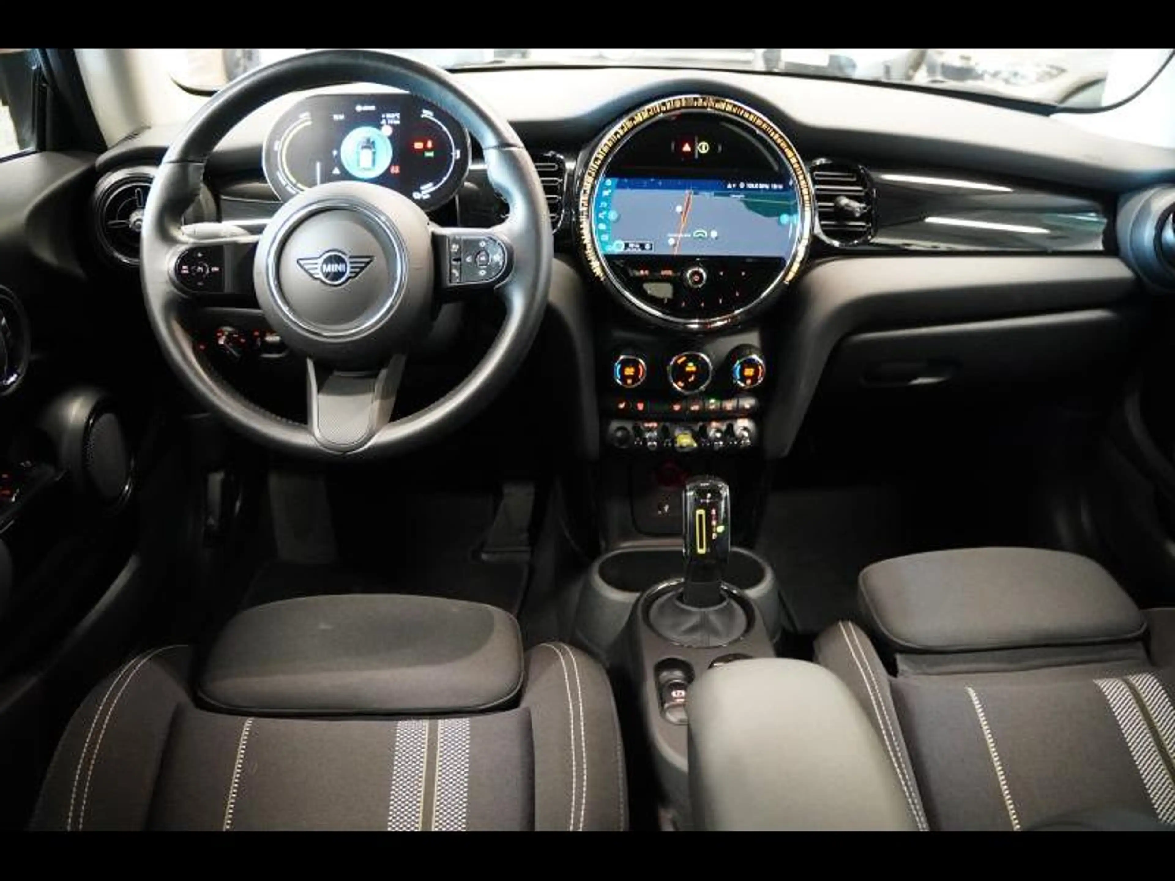 MINI Cooper SE CAMERA LED LICHT COFORTTOEGAN VERWARMDE SPORTZETEL — photo 7