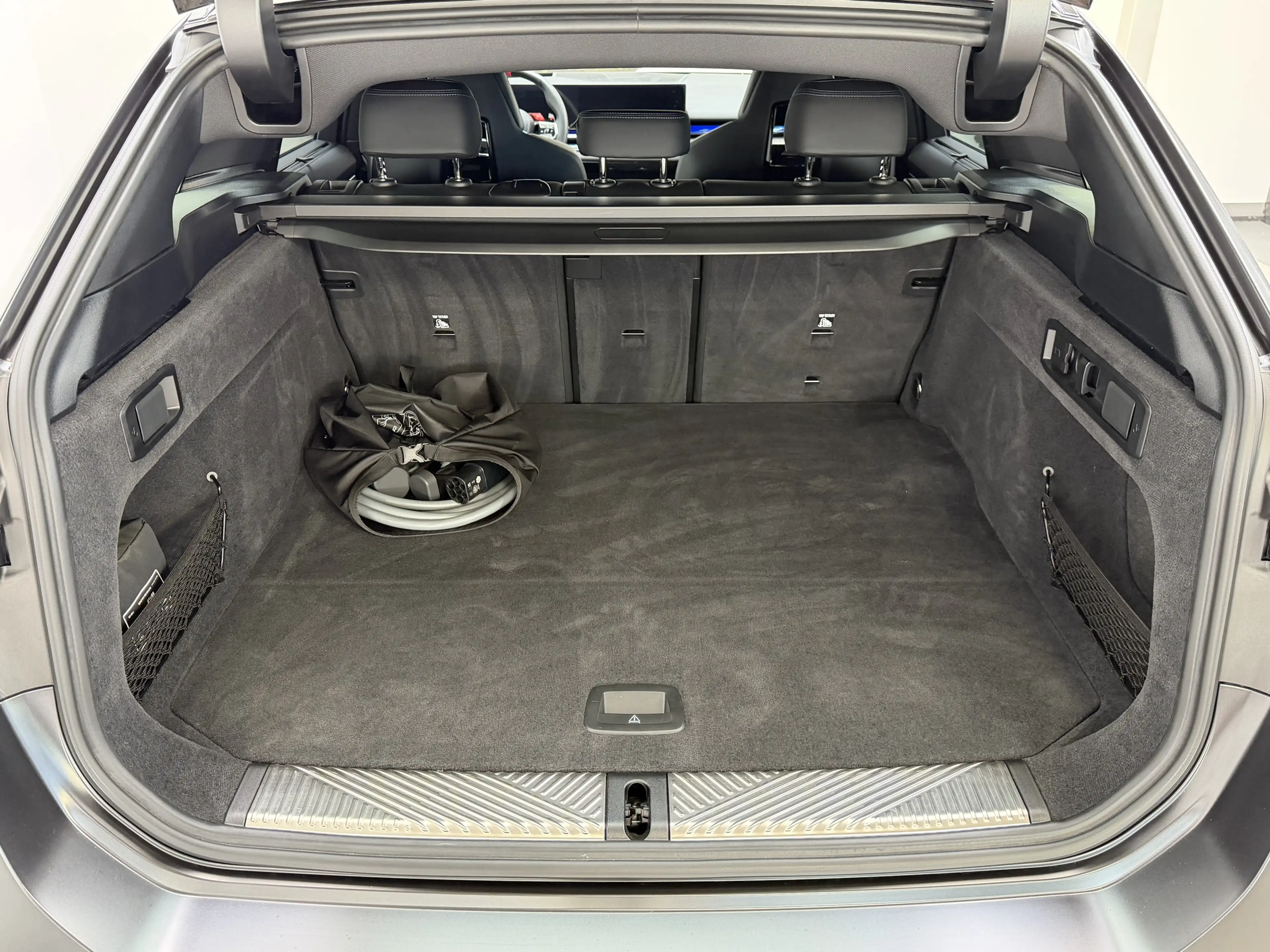 BMW M5 To. AHK Sitzlüftung B&W ACC 360° Driver — photo 25