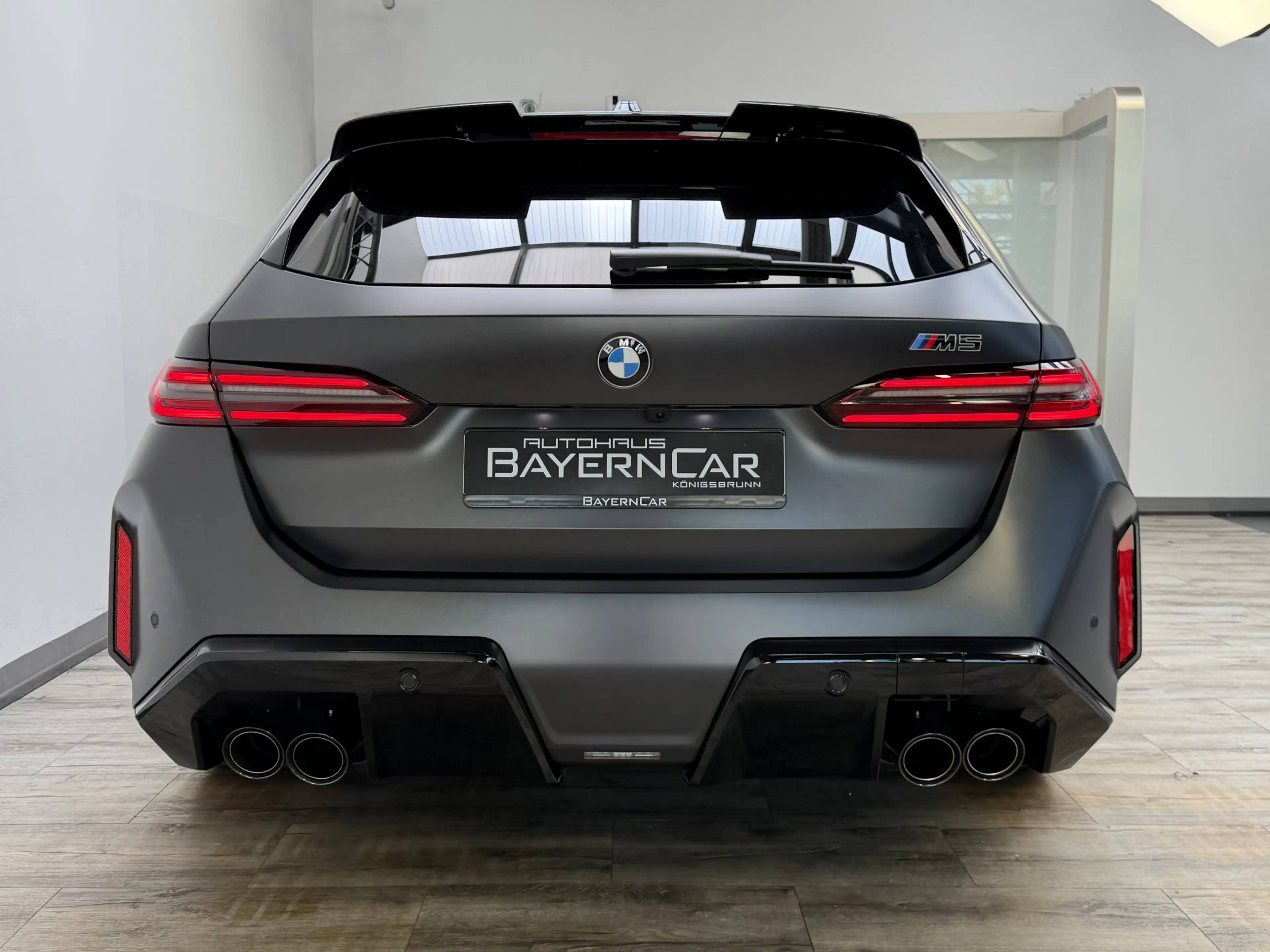 BMW M5 To. AHK Sitzlüftung B&W ACC 360° Driver — photo 5