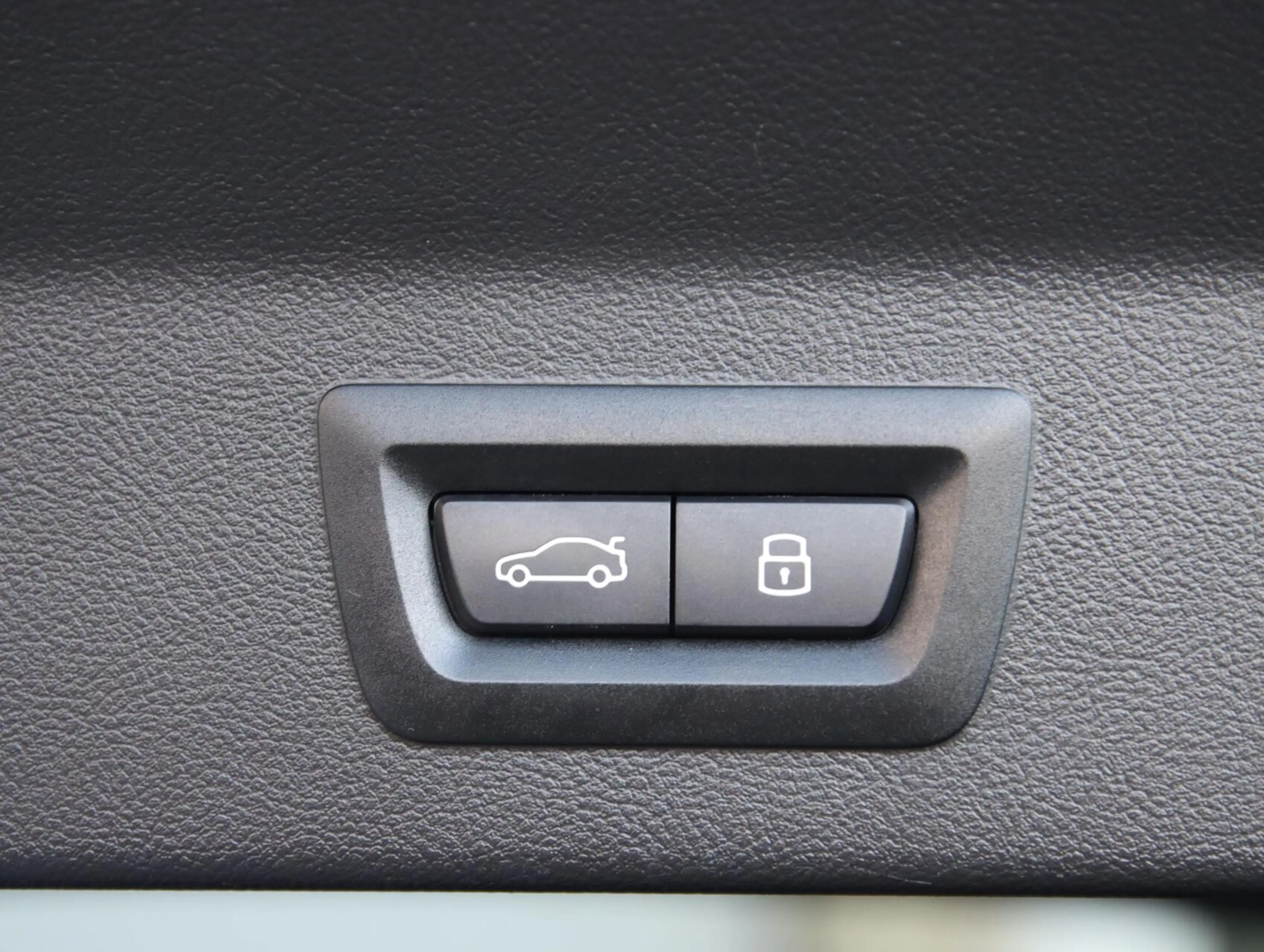 BMW iX3 High Executive 80 kWh M-sport | SOH 97,2% | Panora — photo 30