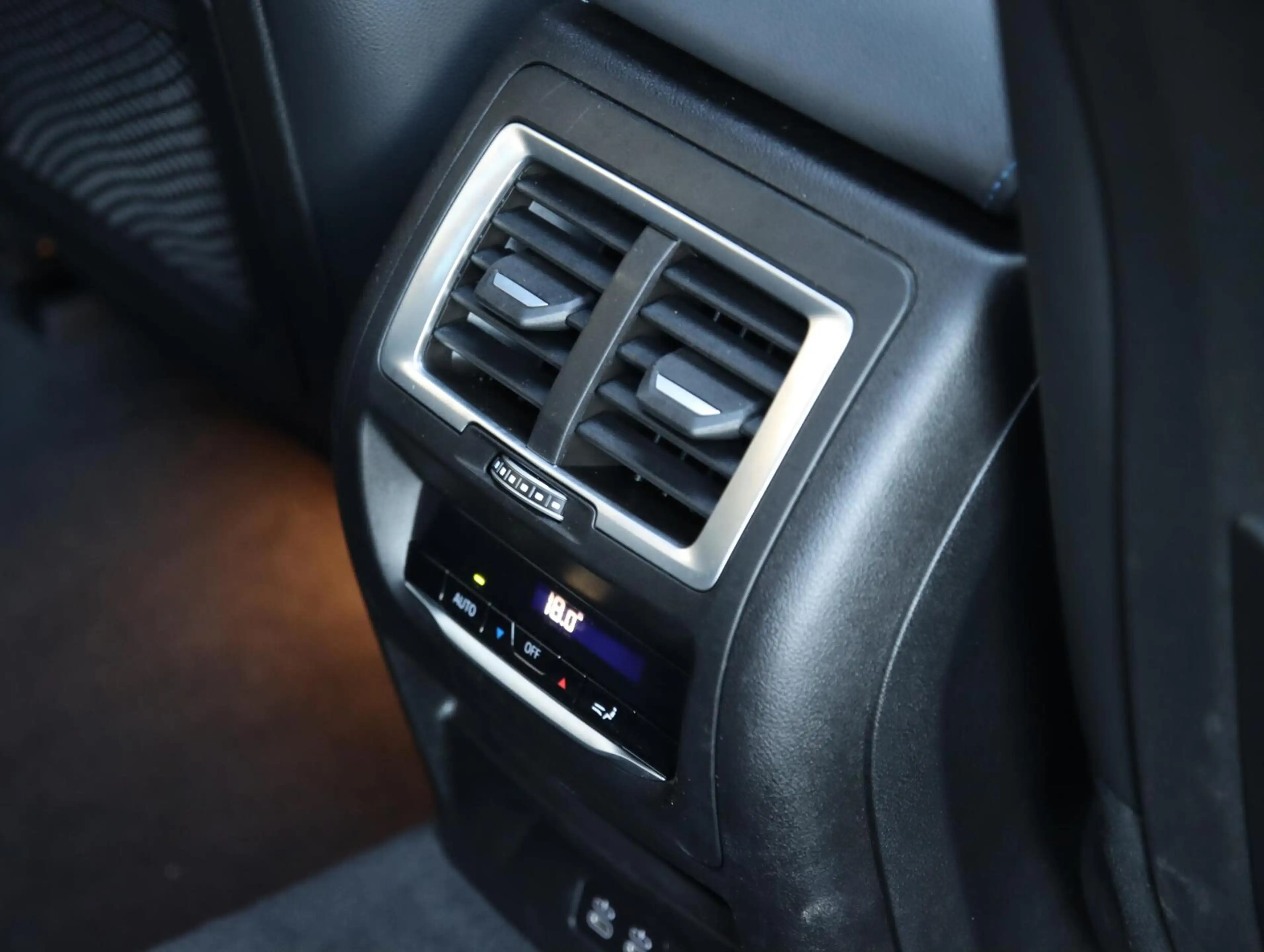 BMW iX3 High Executive 80 kWh M-sport | SOH 97,2% | Panora — photo 34