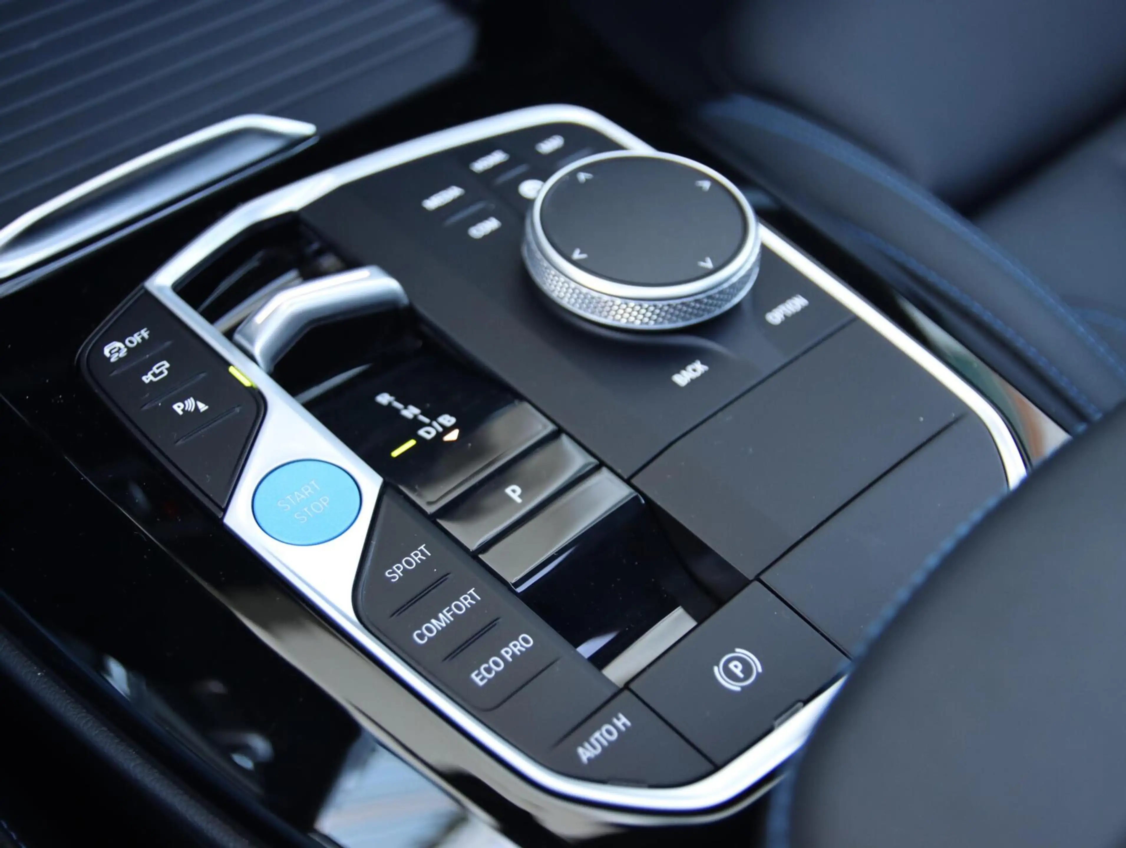 BMW iX3 High Executive 80 kWh M-sport | SOH 97,2% | Panora — photo 47