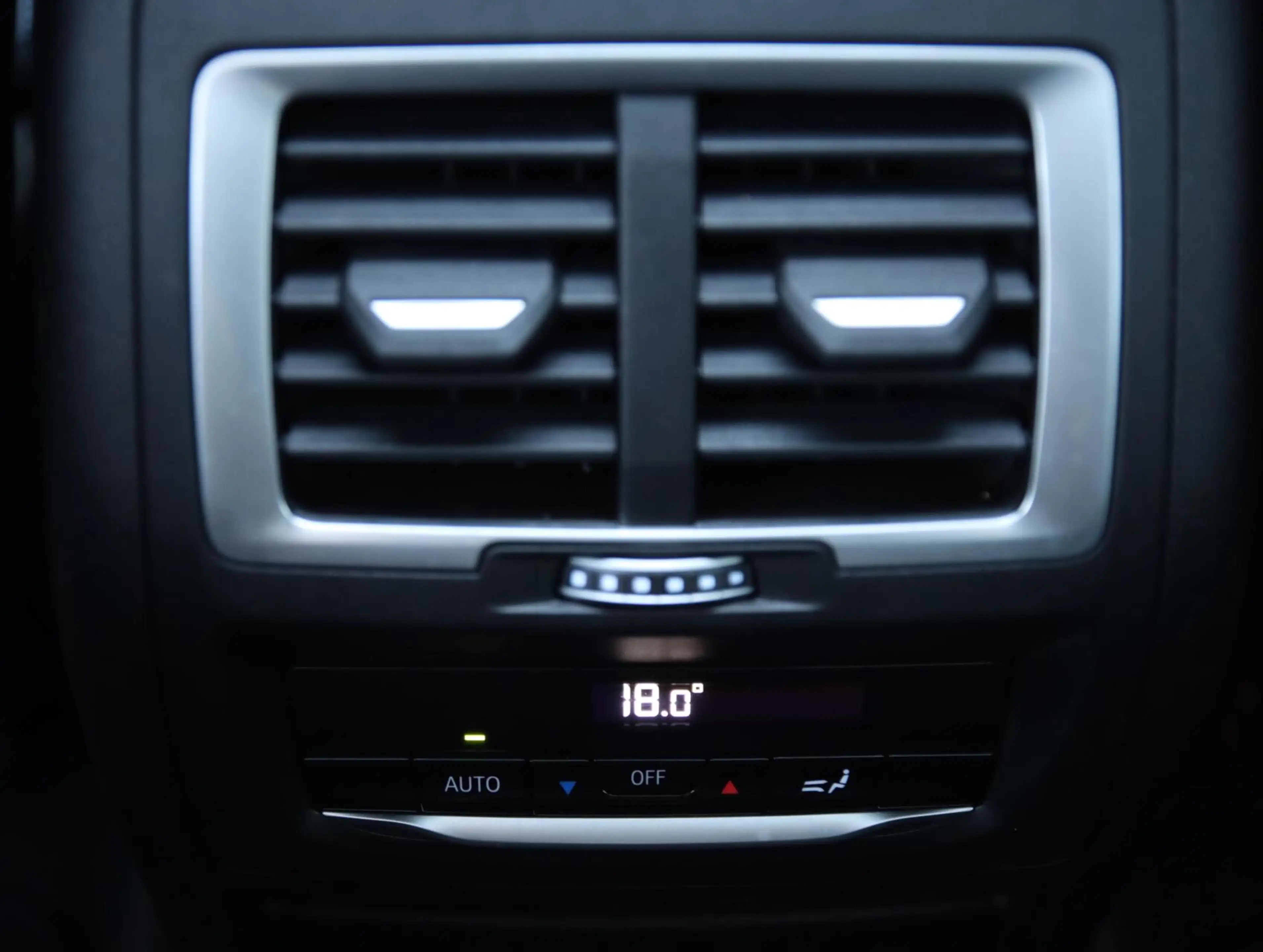 BMW iX3 High Executive 80 kWh M-sport | SOH 97,2% | Panora — photo 21