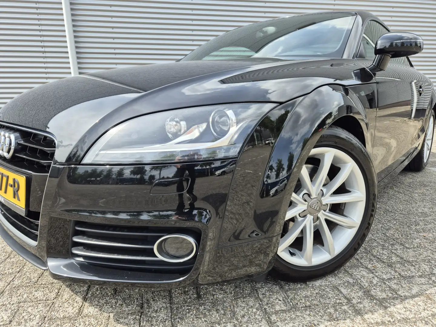 Audi TT 1.8 TFSI Pro Line,Automaat,Navigatie,parkeersensor Zwart - 2
