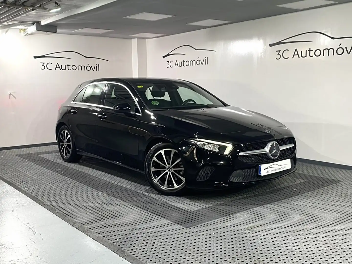 Mercedes-Benz A 180 Negro - 1