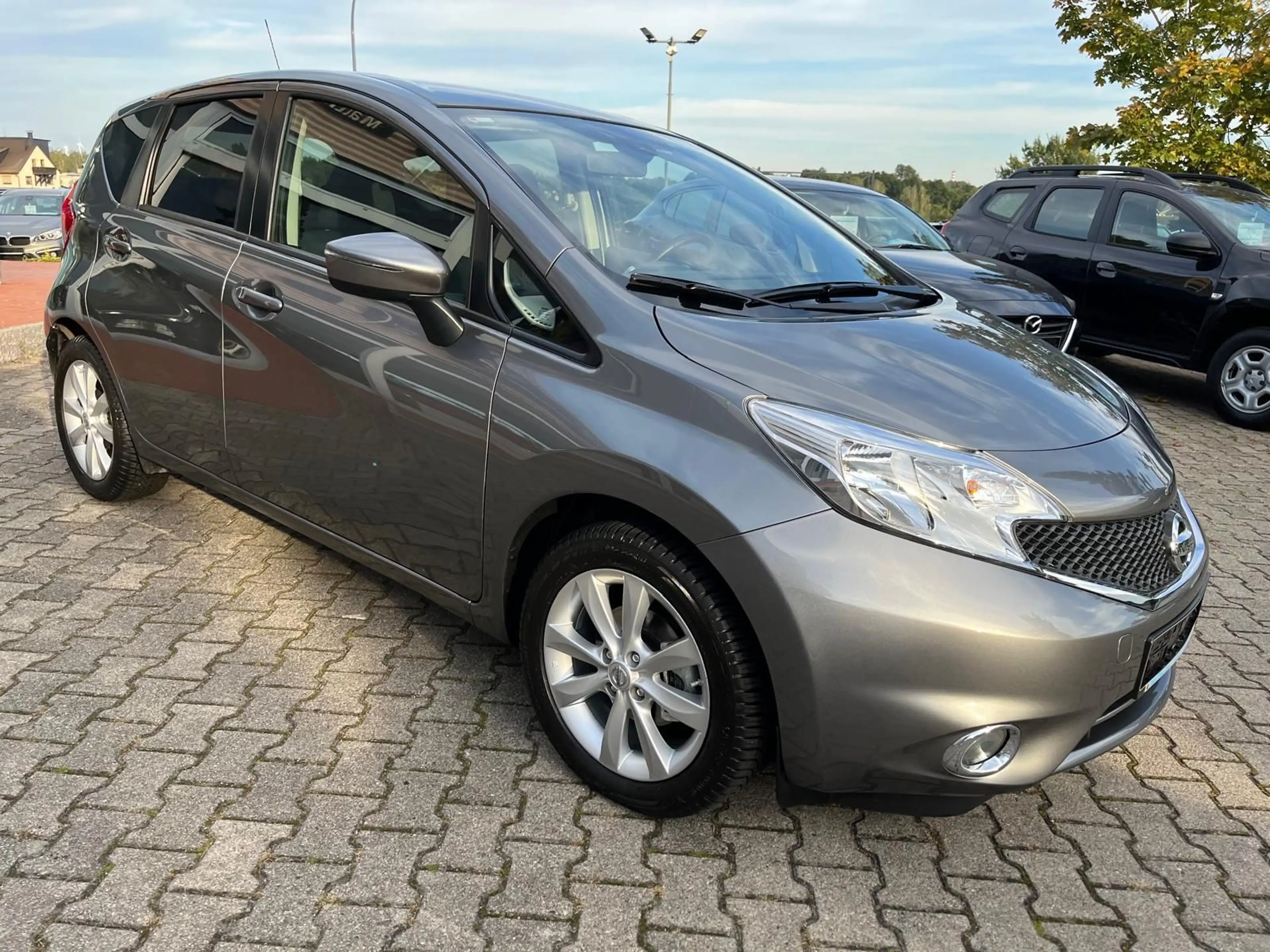Nissan Note Acenta *ERST 17Tkm*Automatik* — photo 3