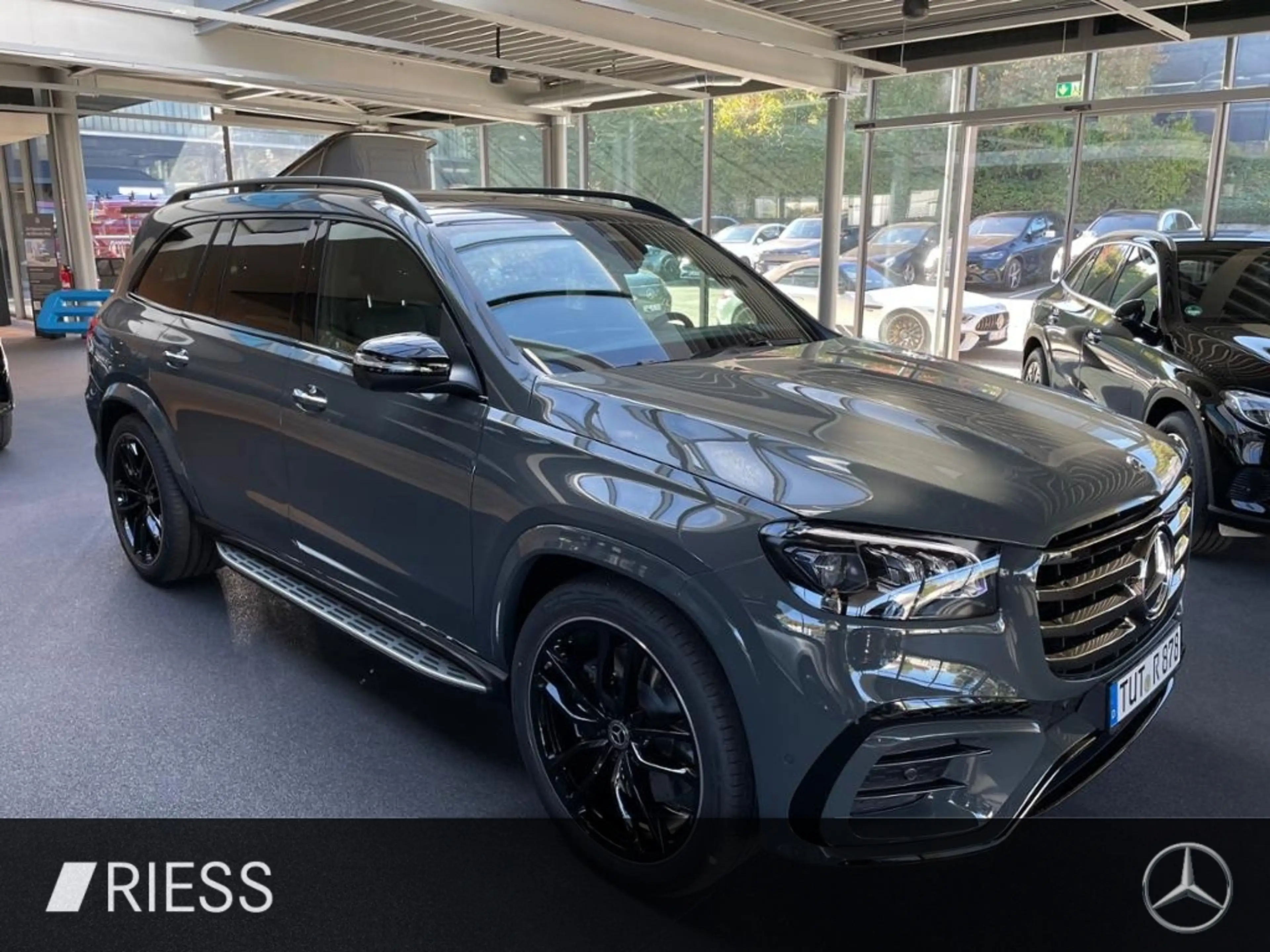 Mercedes-Benz GLS 450 d 4M AMG+AHK+23"+STD-HZG+NIGHT+360°+HUD+ — photo 8