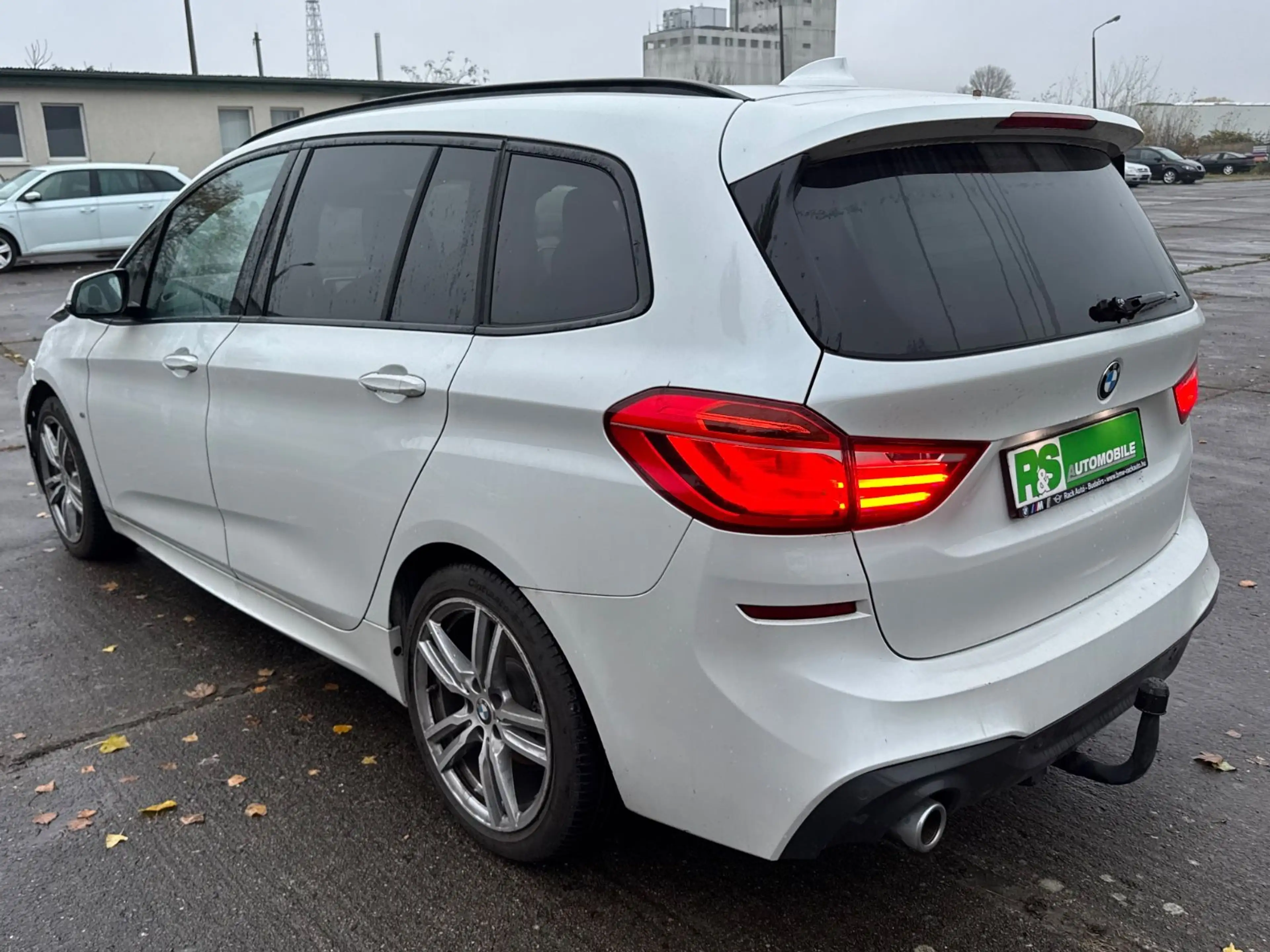 BMW 218 M Sport — photo 8