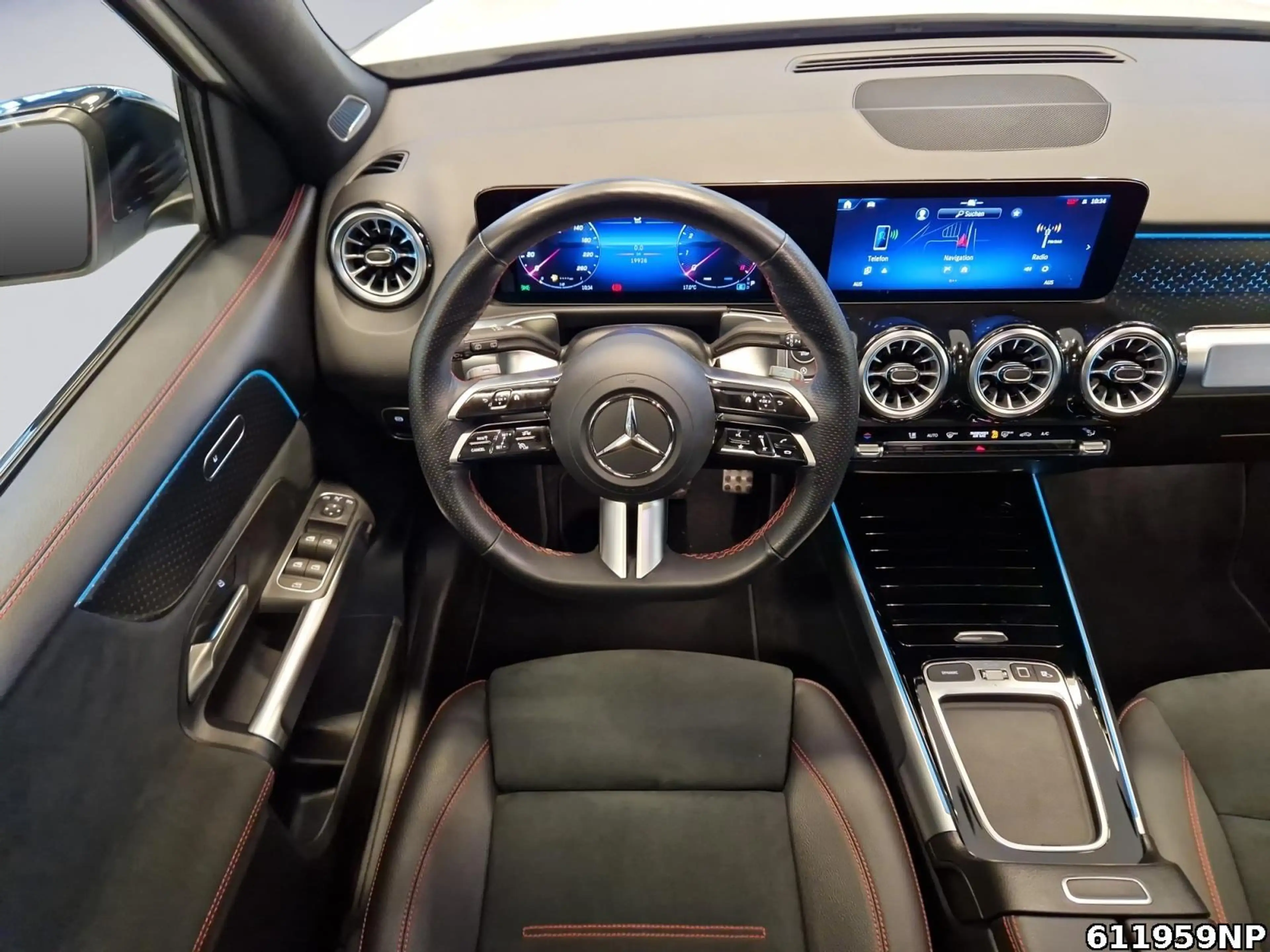Mercedes-Benz GLB 250 4M AMG Burmester Pano AHK 7-Sitzer Night — photo 9